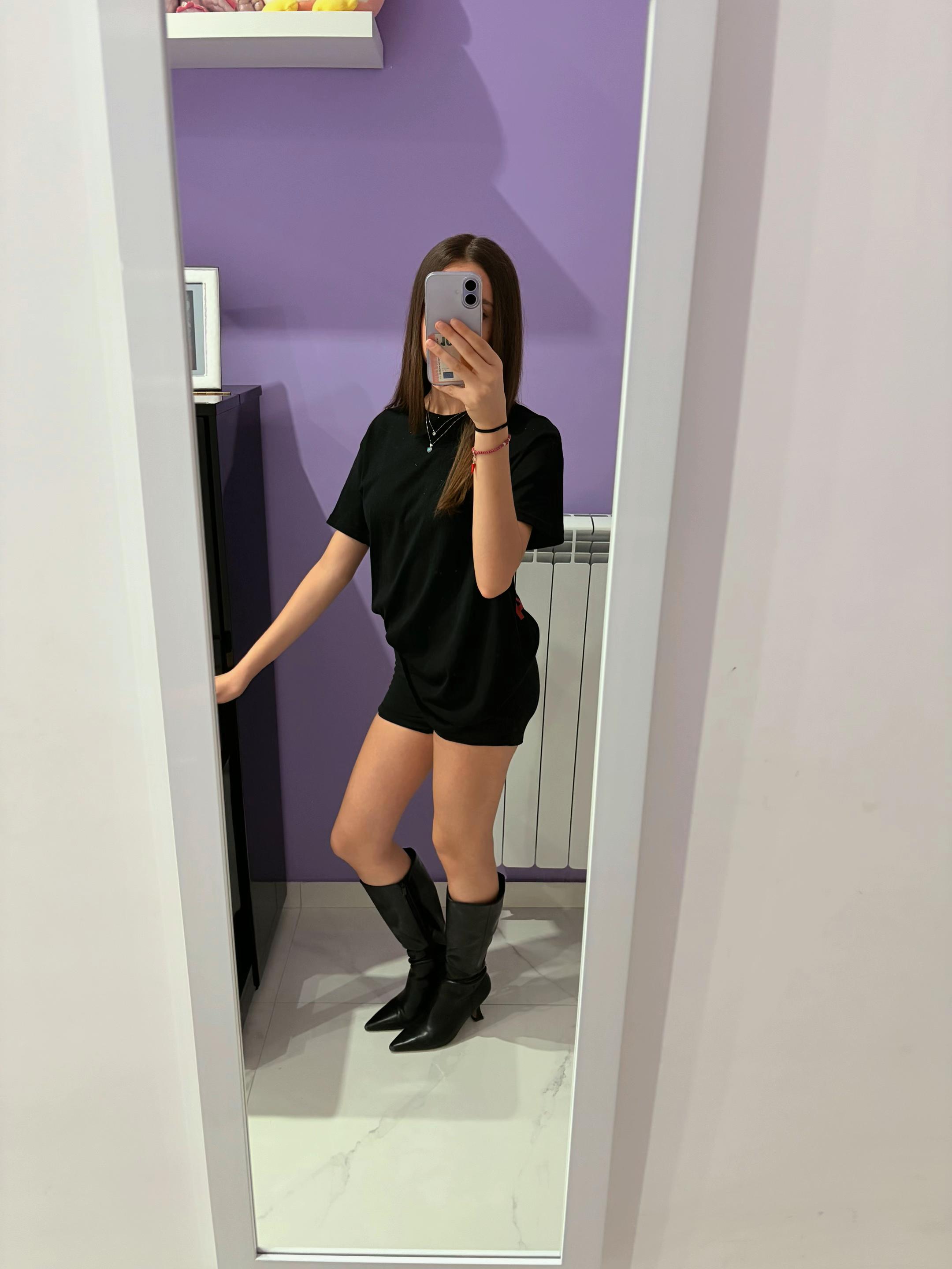 @Asia_Buonaguro_02