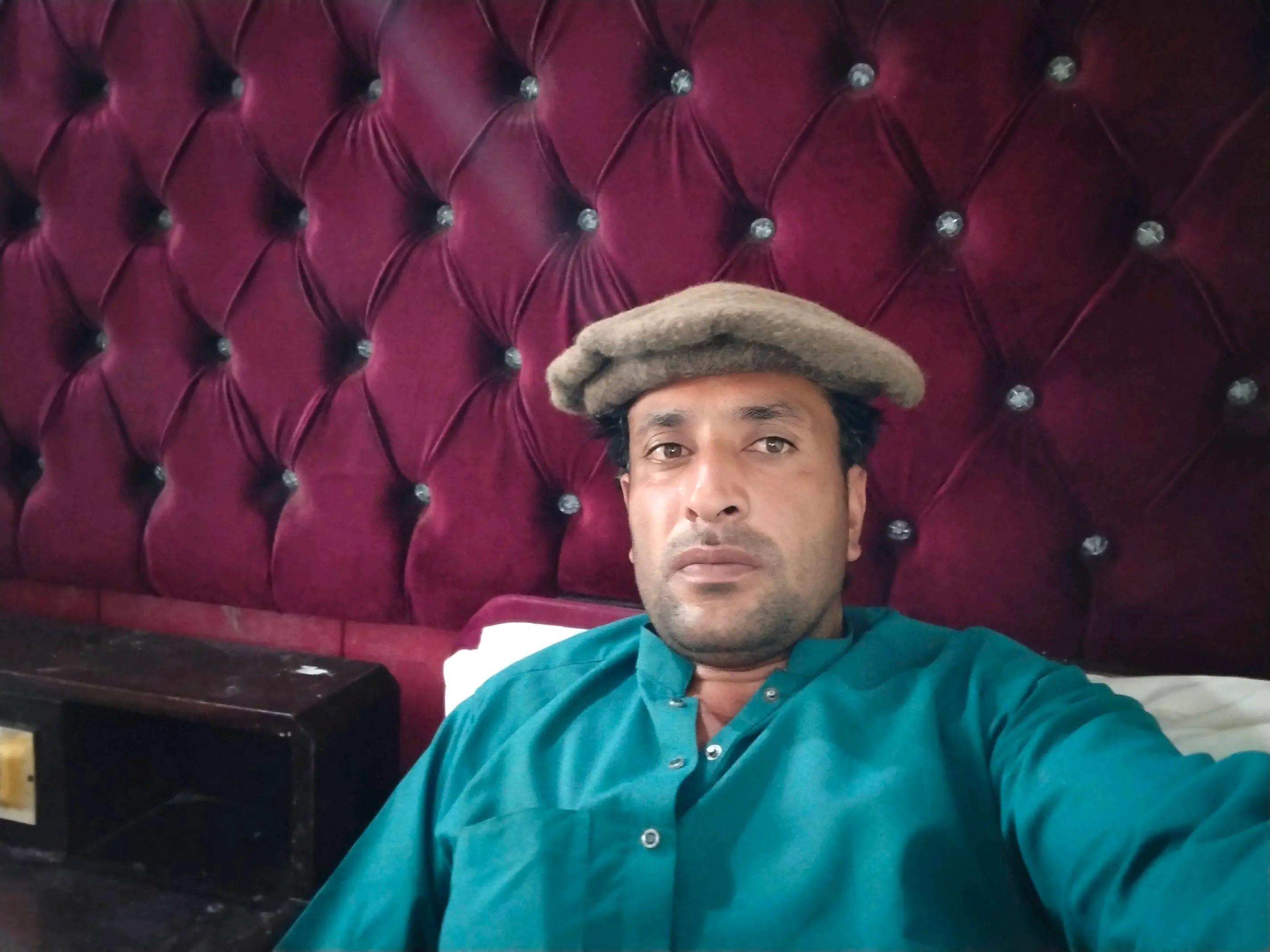 @abuzaradil812