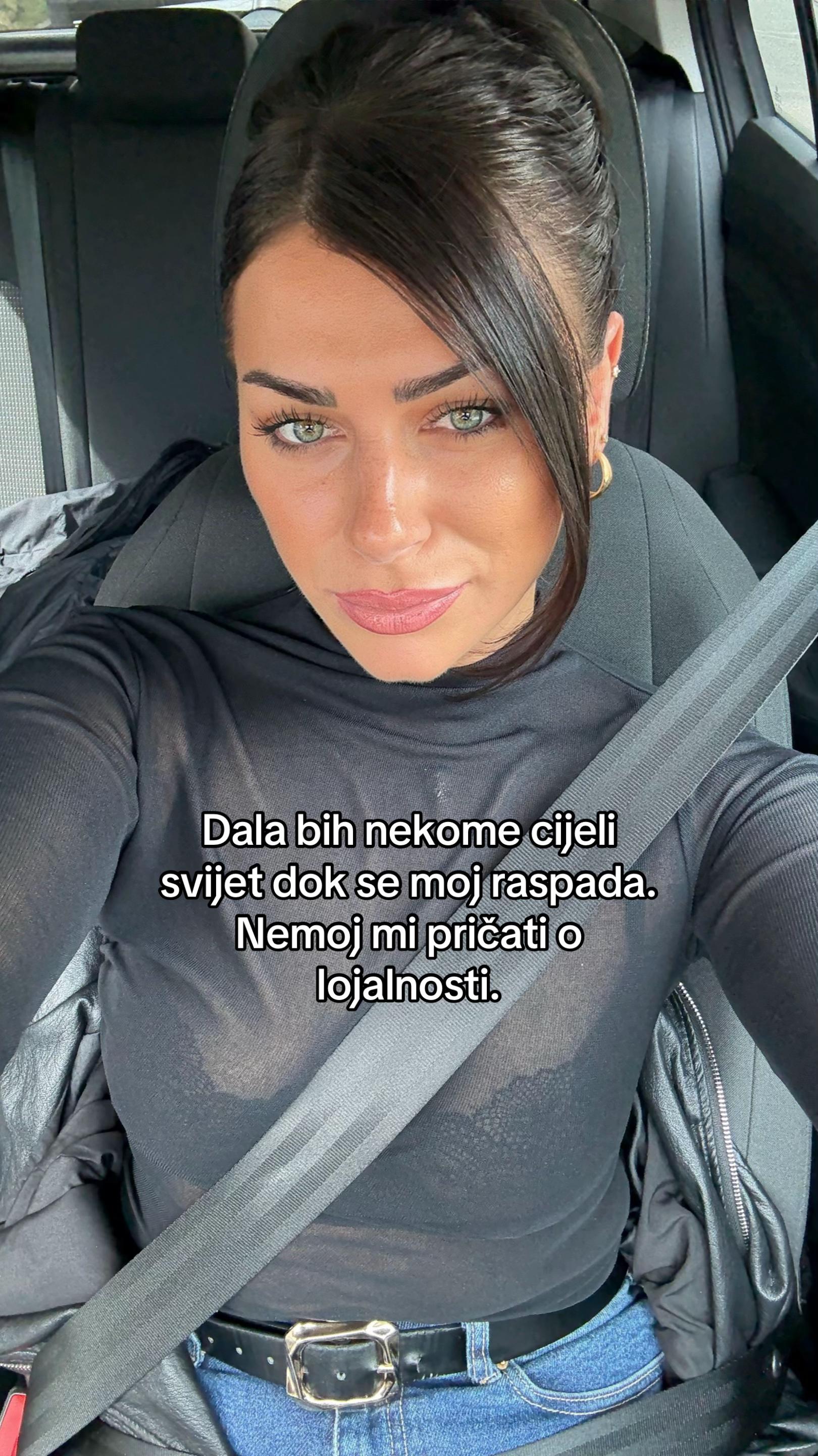 @🌹