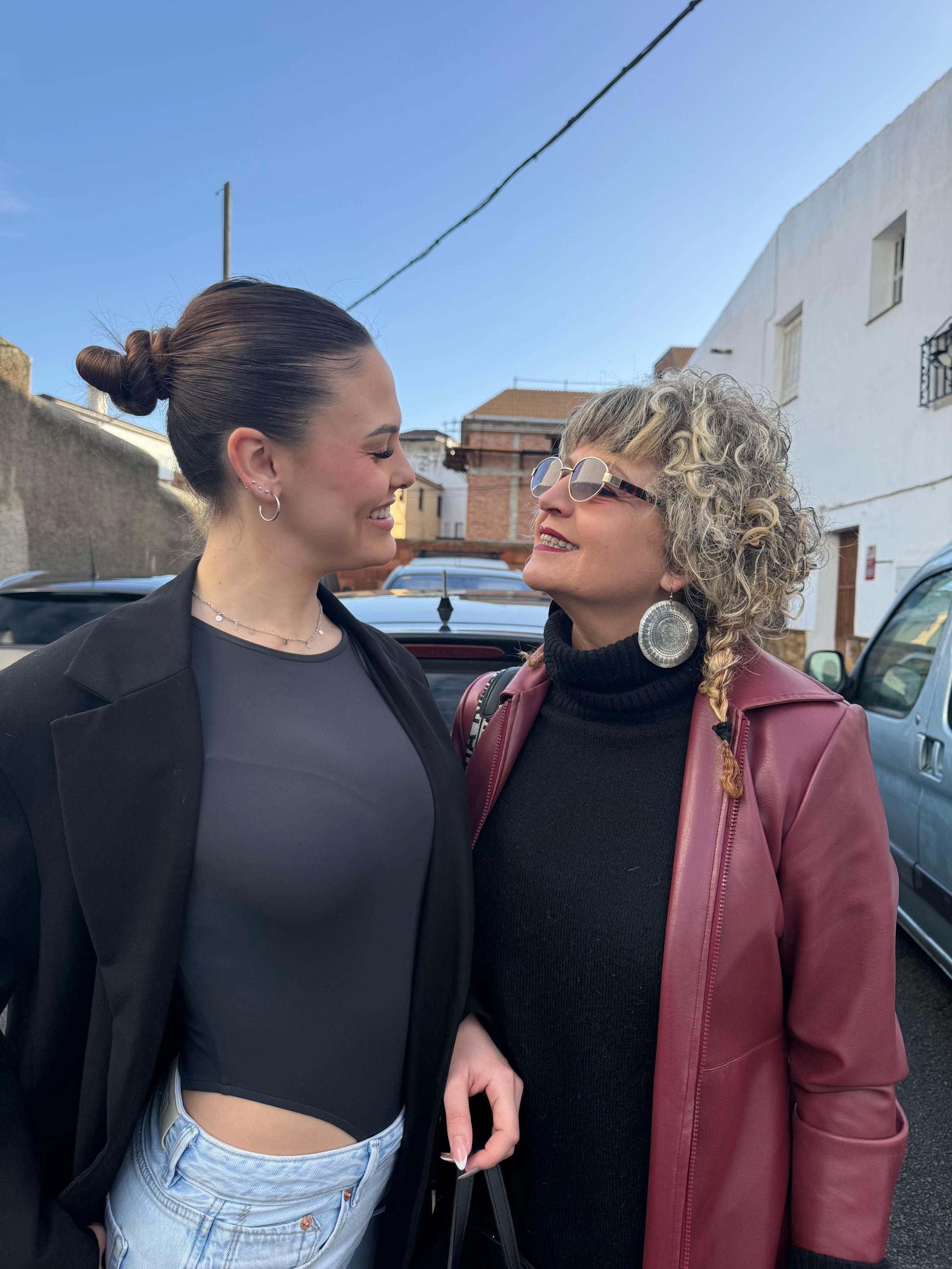 @Alba Badillo