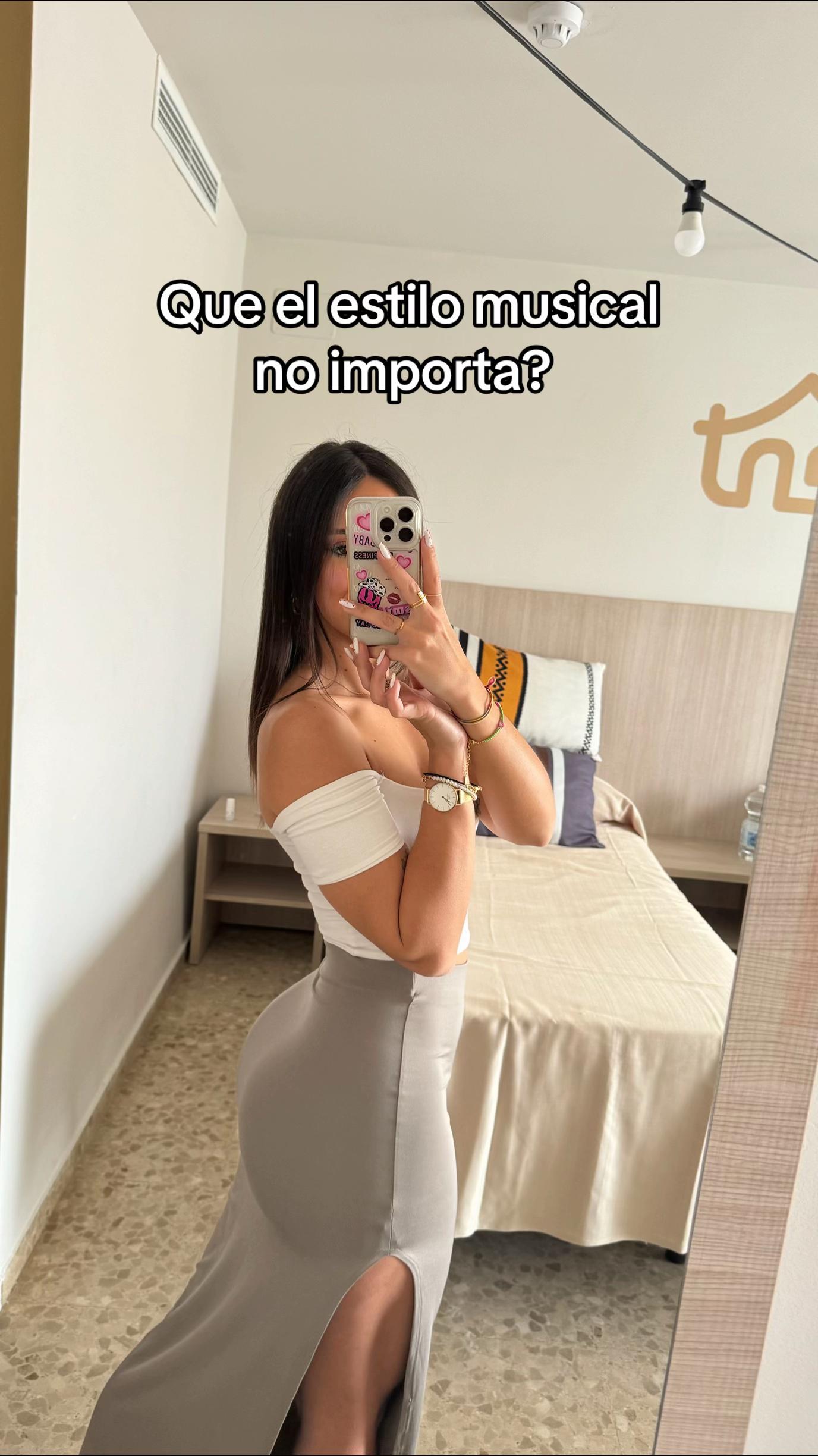 @Caarmensantoos