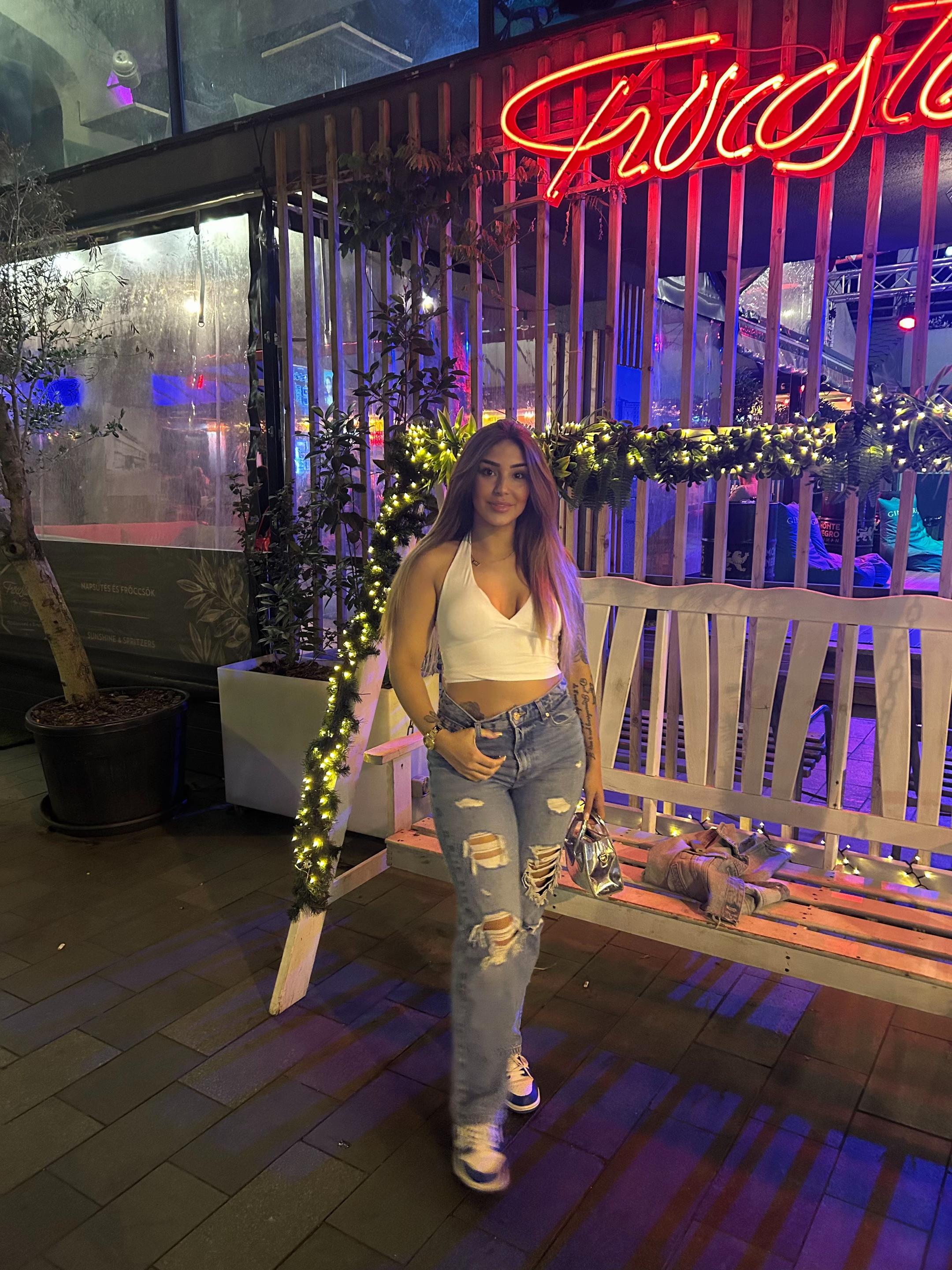 @Morales_Gabriella