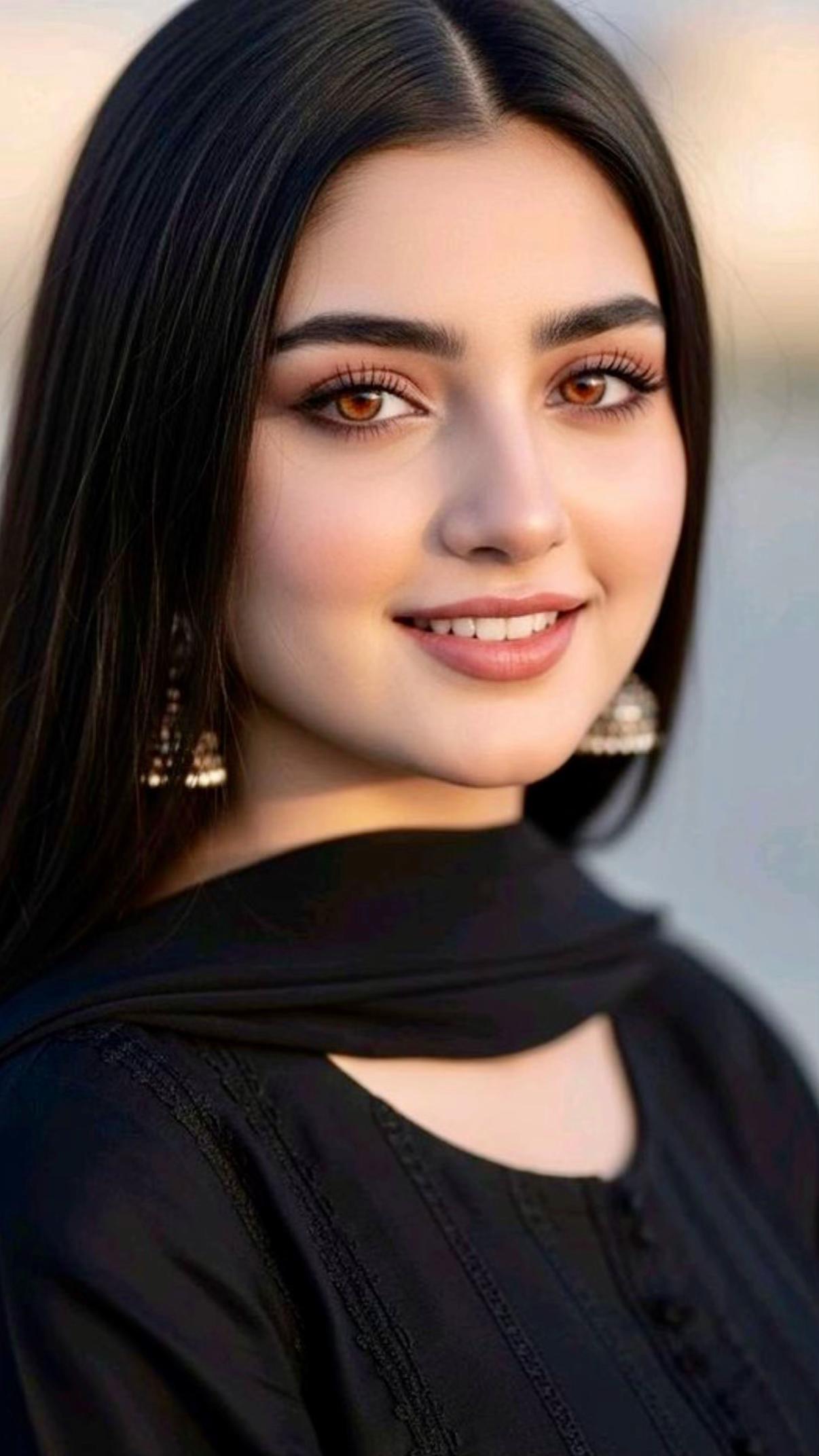 @sanabutlondon1