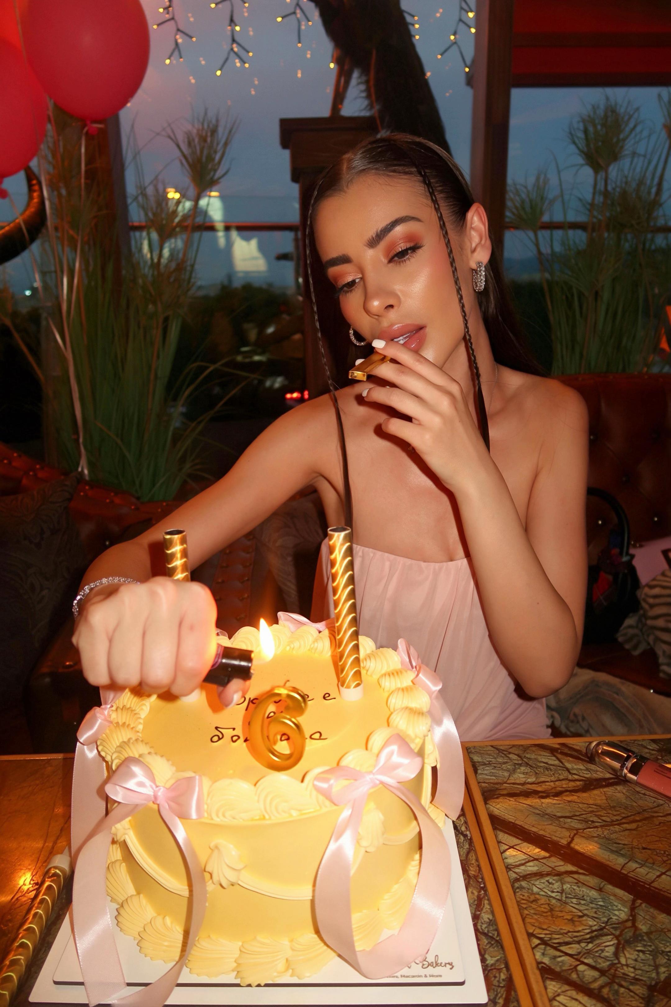 @Daniella🥹