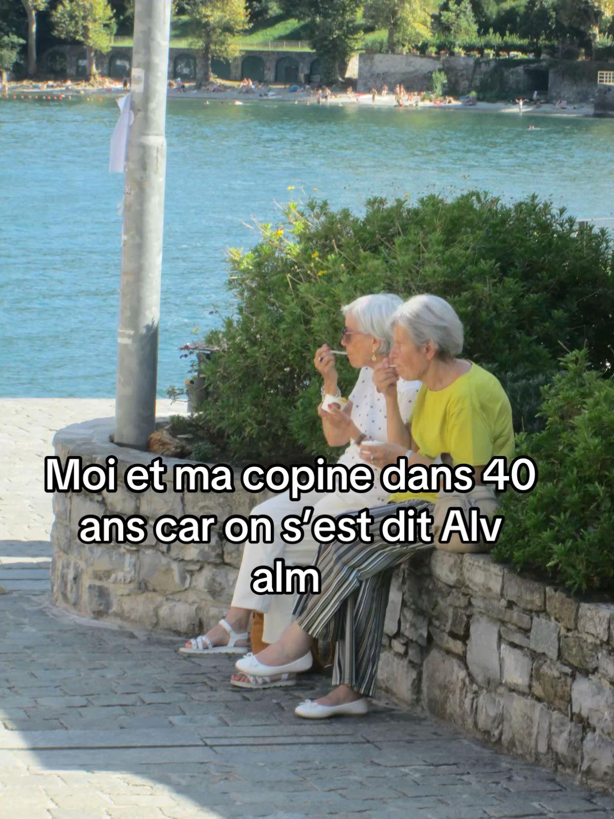 @User_🌺