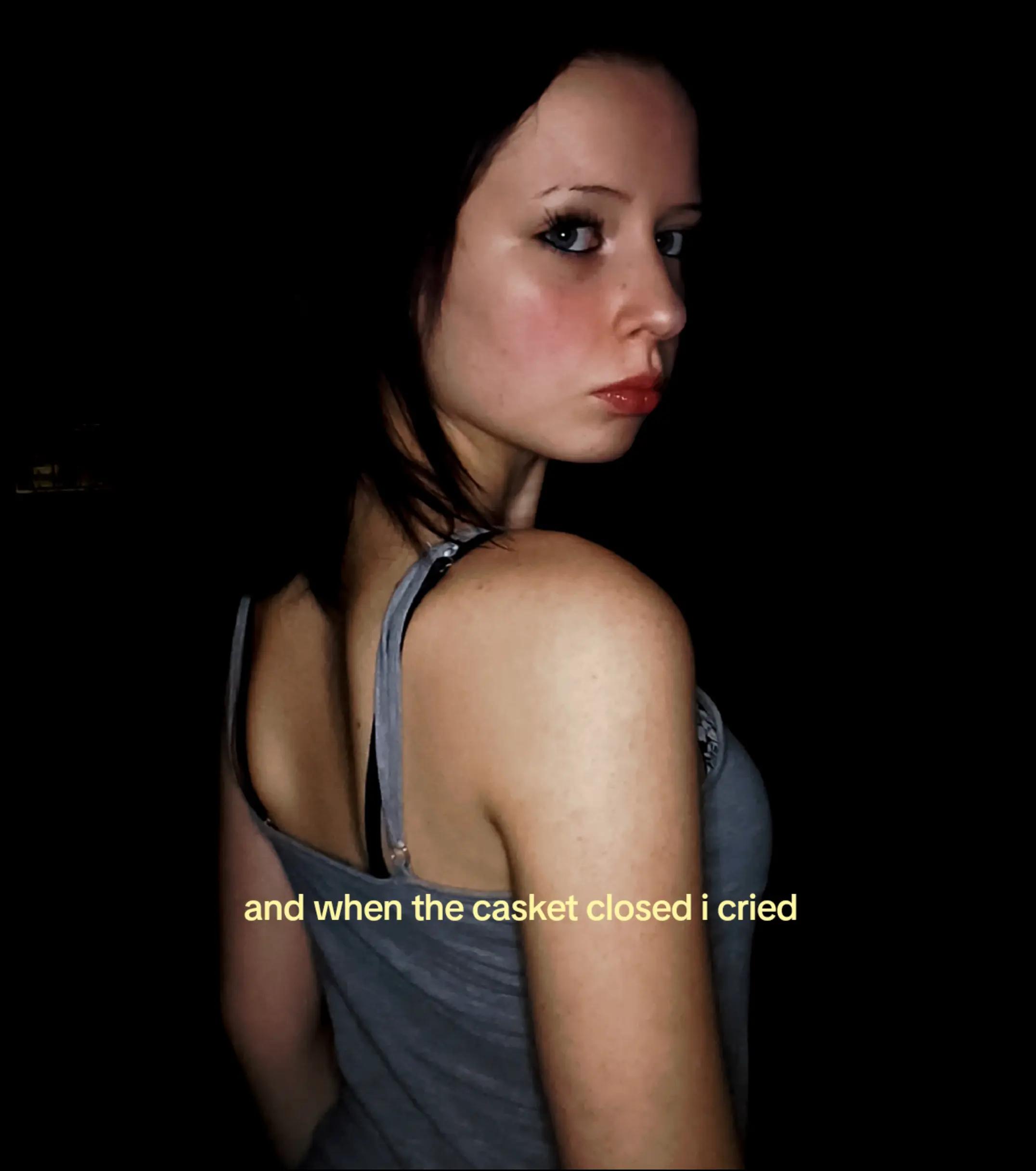 @𝒂𝒏𝒏𝒂-𝒕𝒚𝒓𝒂