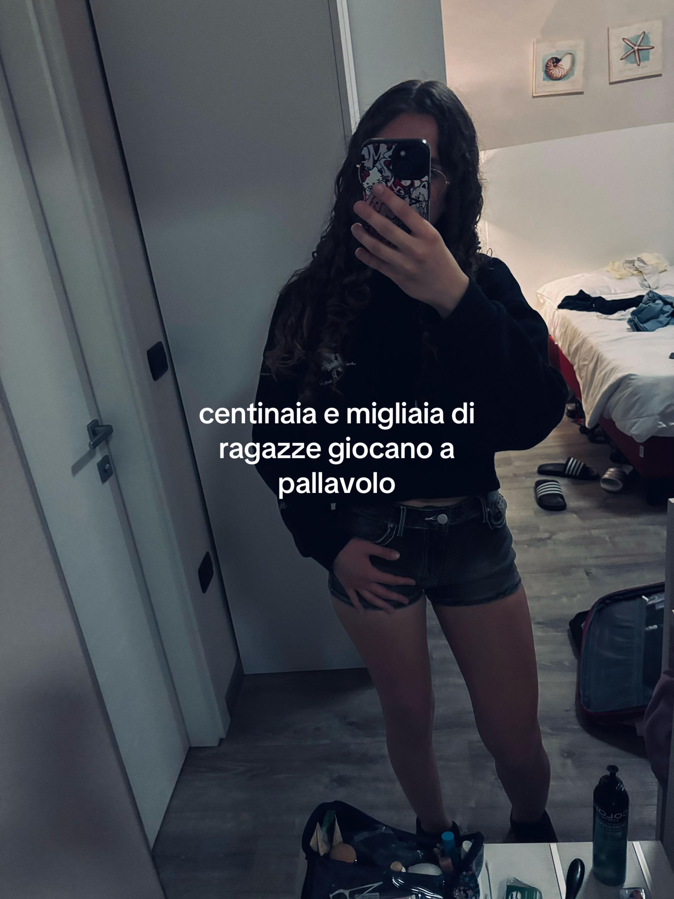 @becca🤑