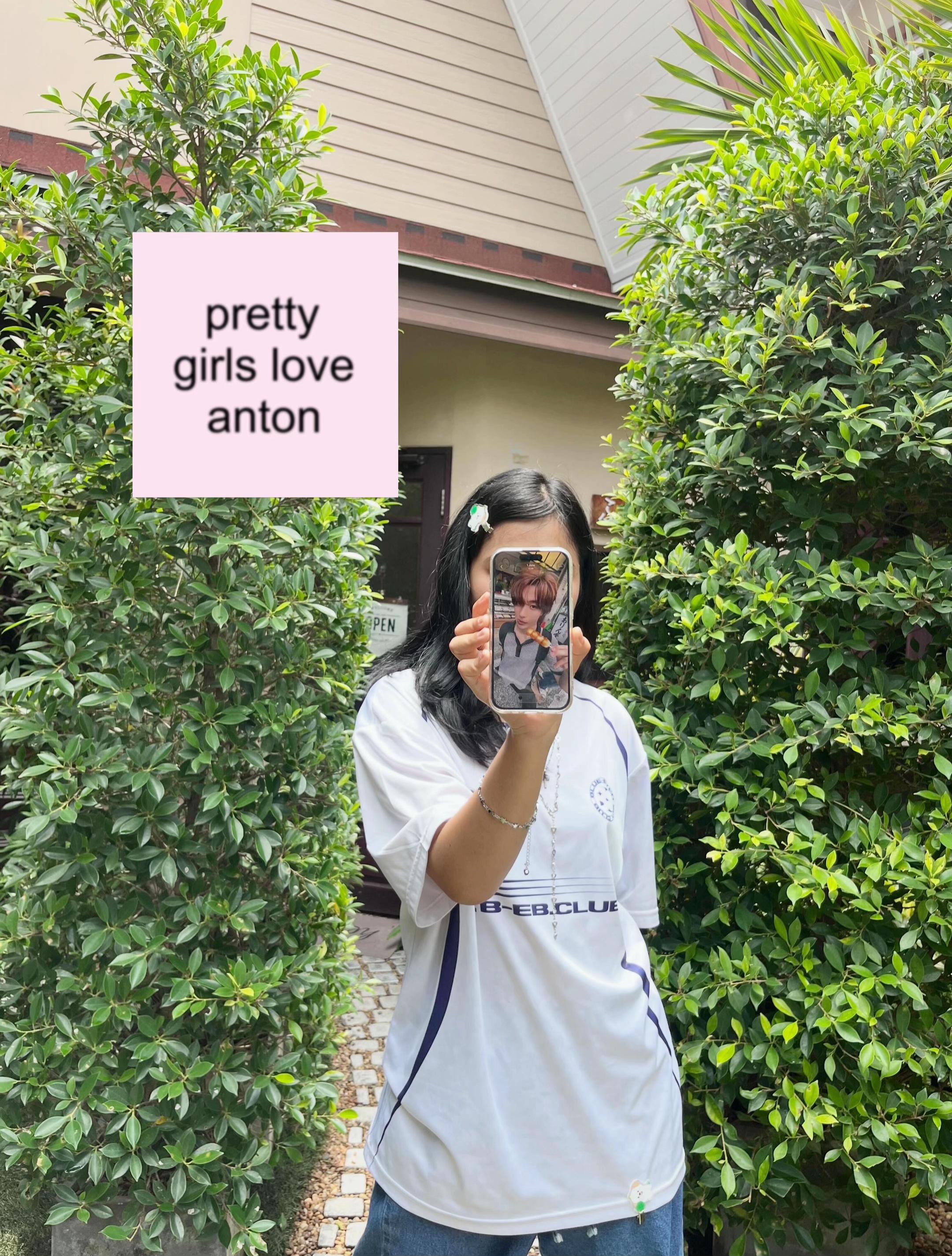 @★^-^★
