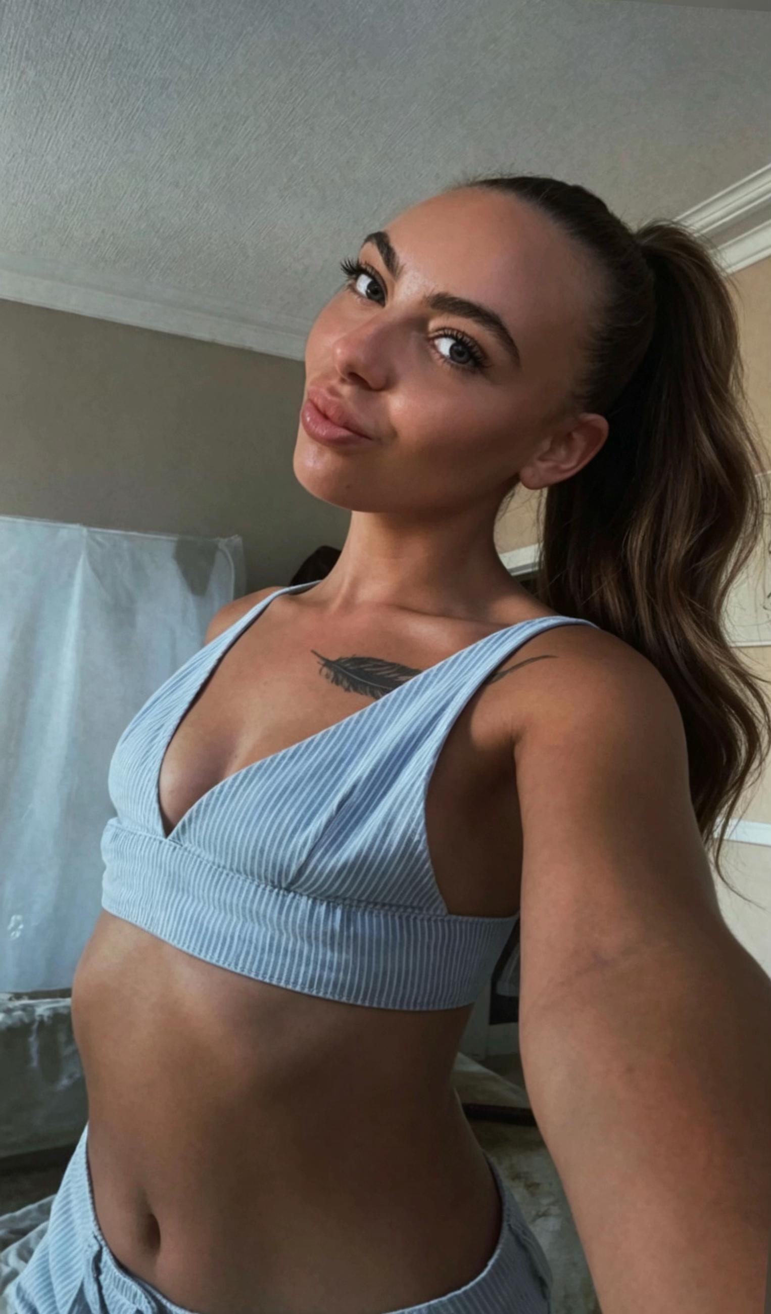 @toniburgess878