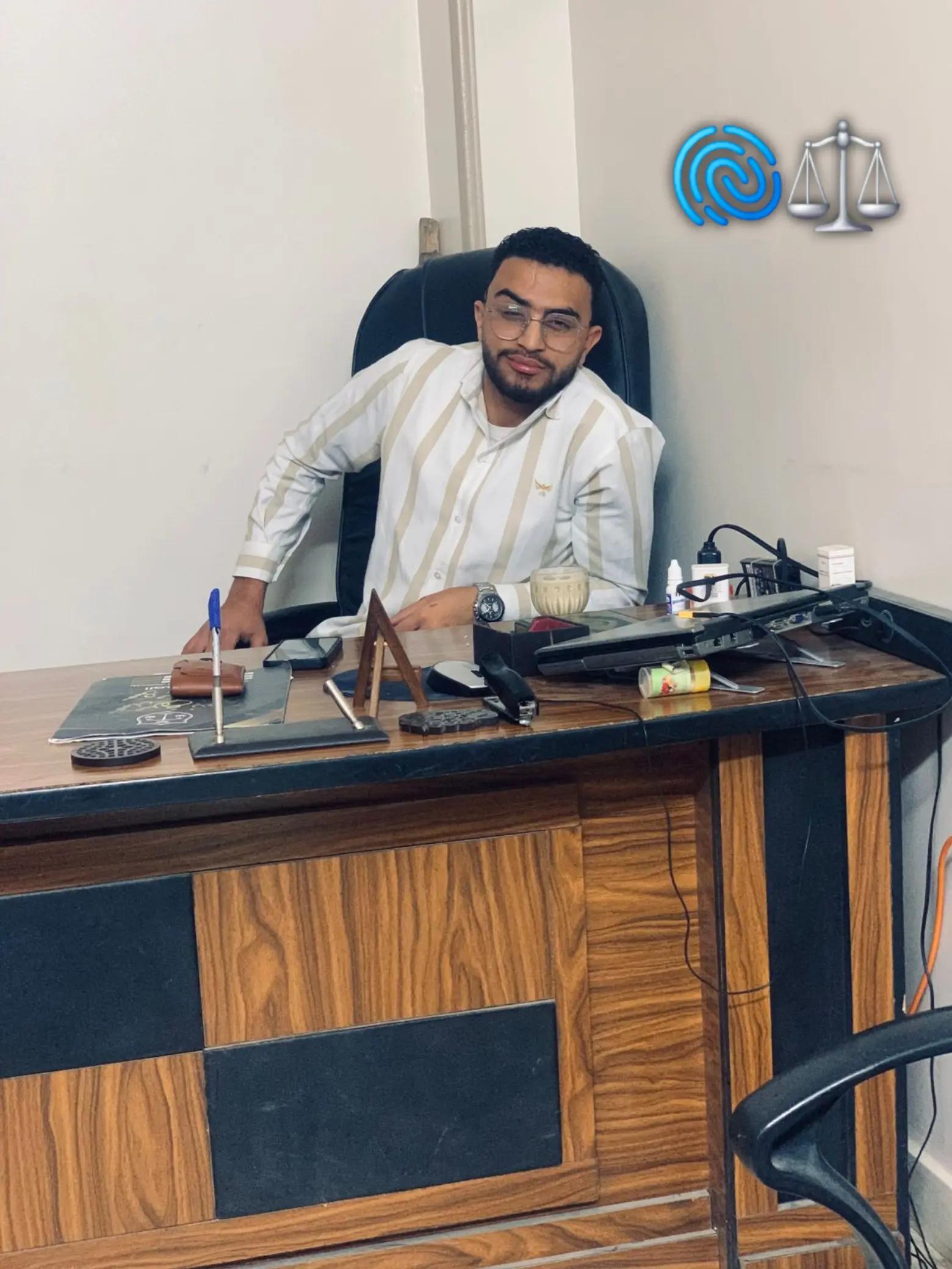 @يـُــوسُــفُ ســآٓمــى...!!⚖️