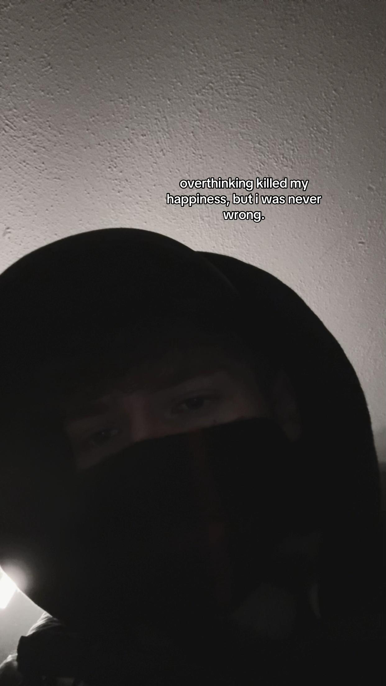 @⃟