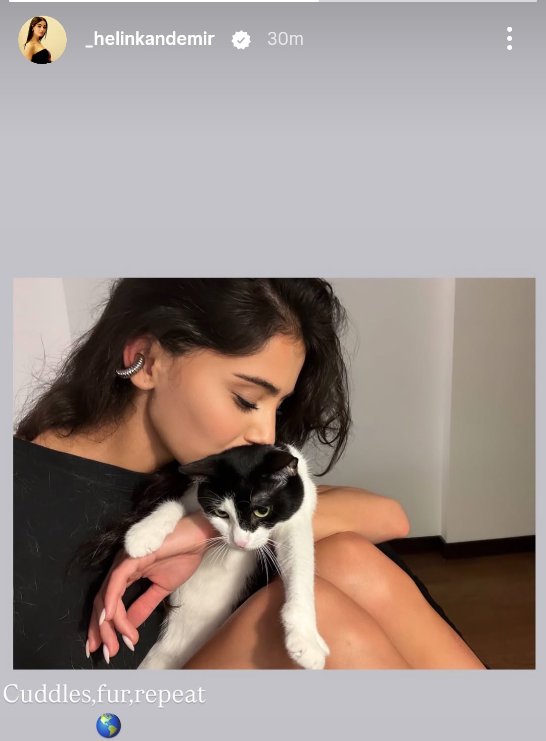 @𝙖𝙣𝙜𝙚𝙡𝙪̈𝙨 🪽