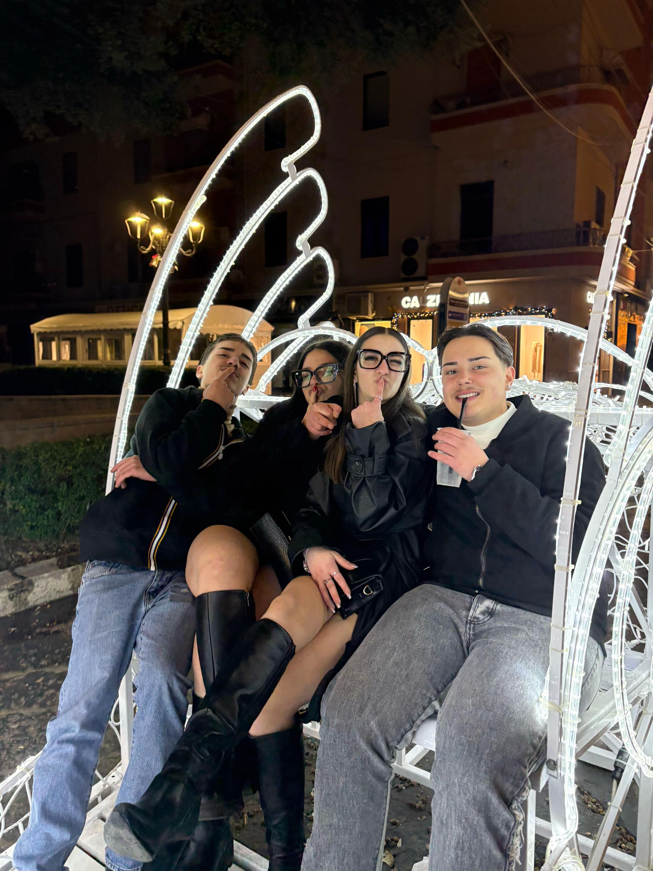 @Nì