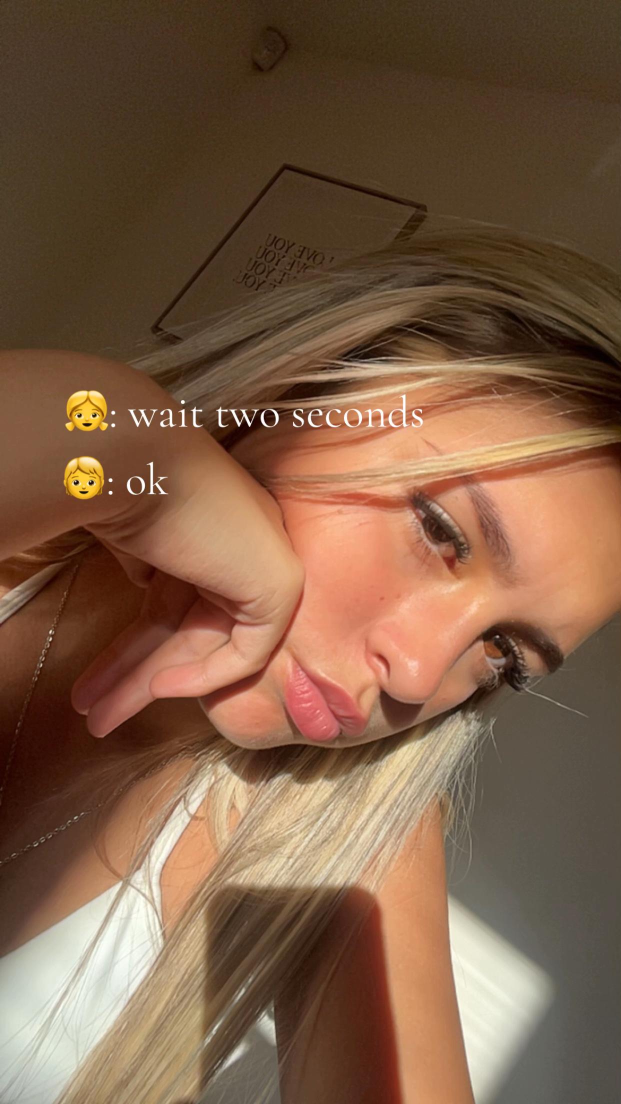 @Bella