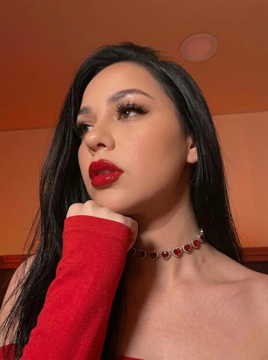 @Pᥲᥙᥣιᥒhᥲ♡〬͜𝐀𝐈 𝐂𝐫𝐞𝐚𝐭𝐨𝐫