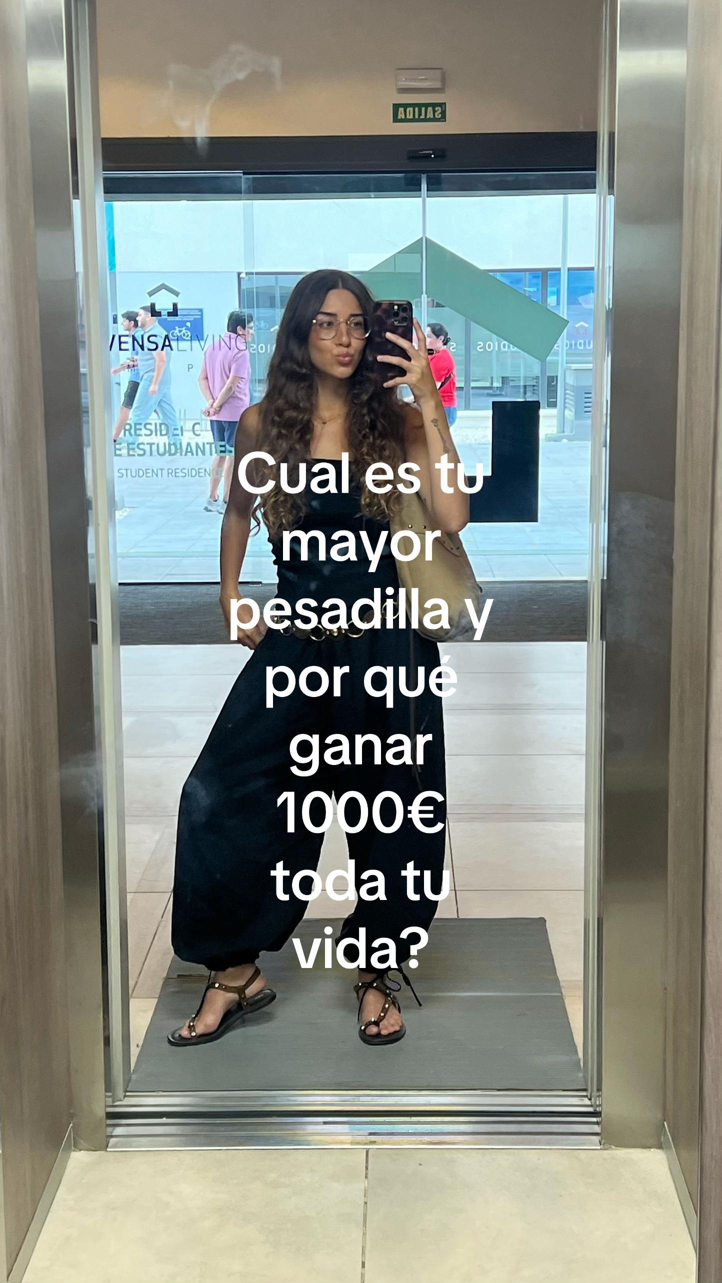 @A D R I A N A ꩜