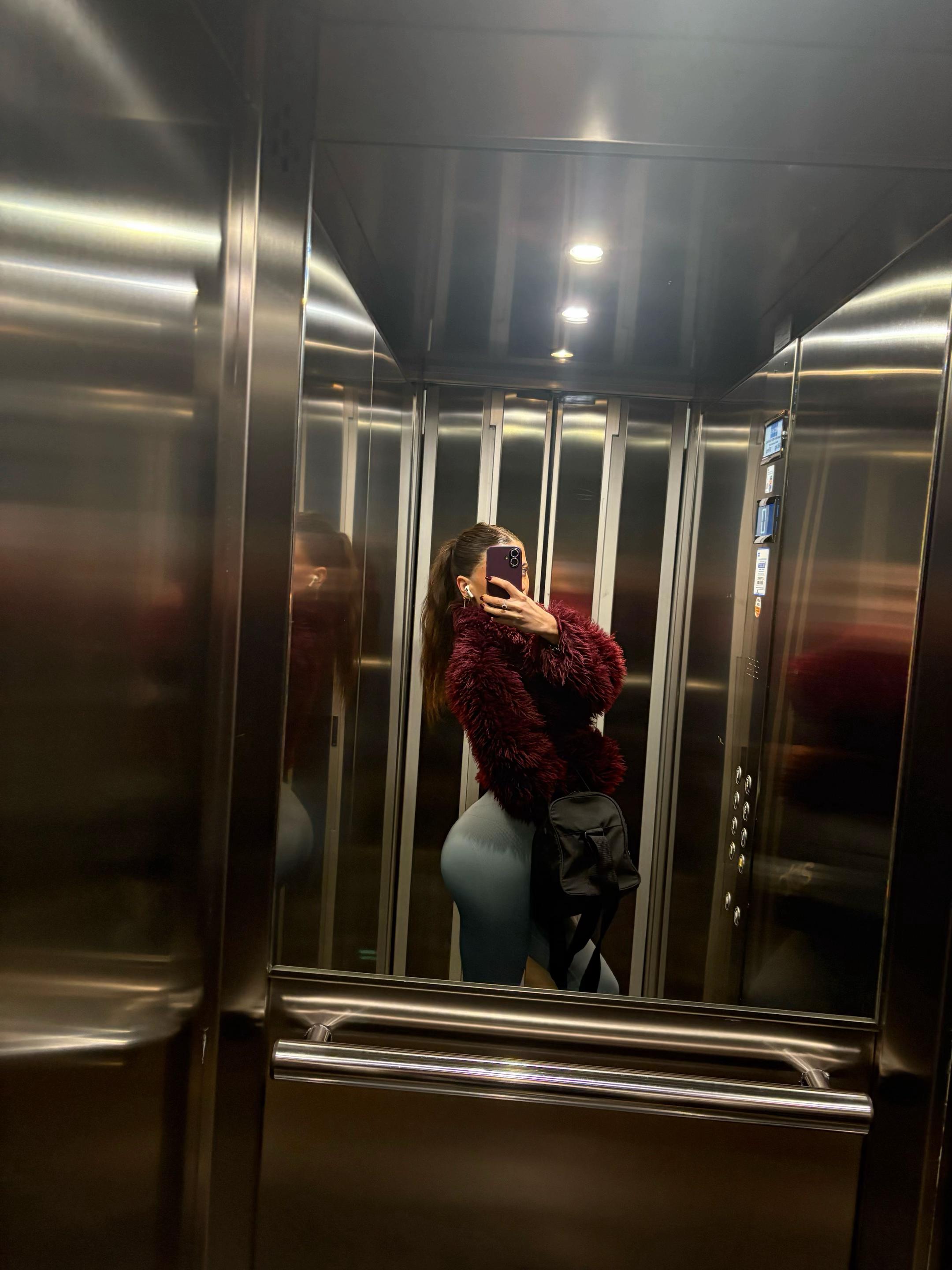 @angie ⭑