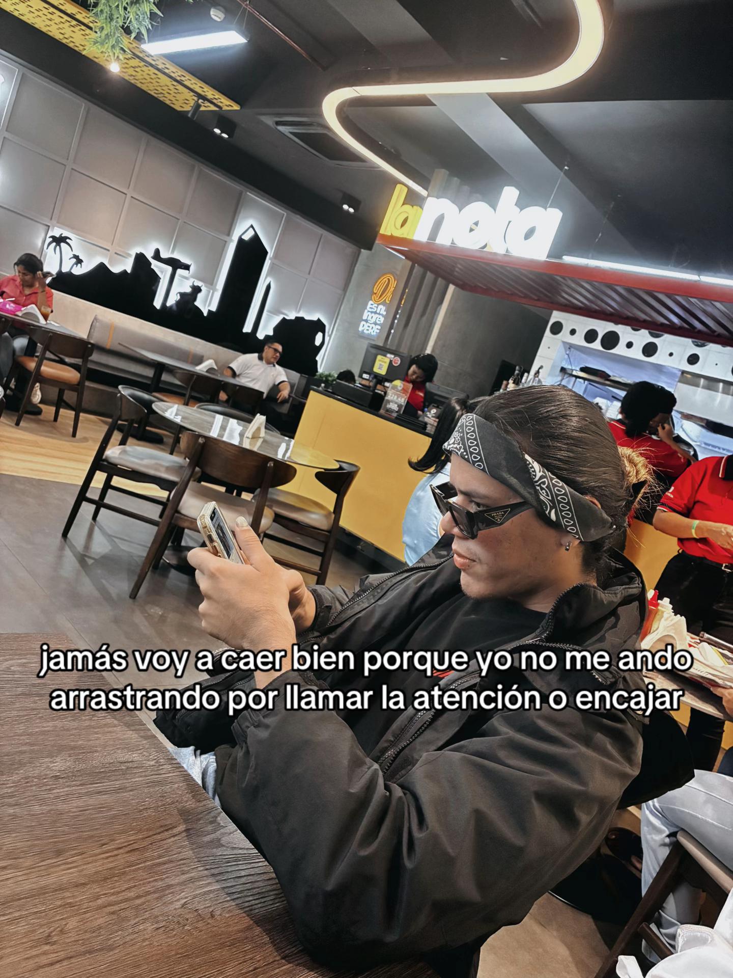 @Dil🍒
