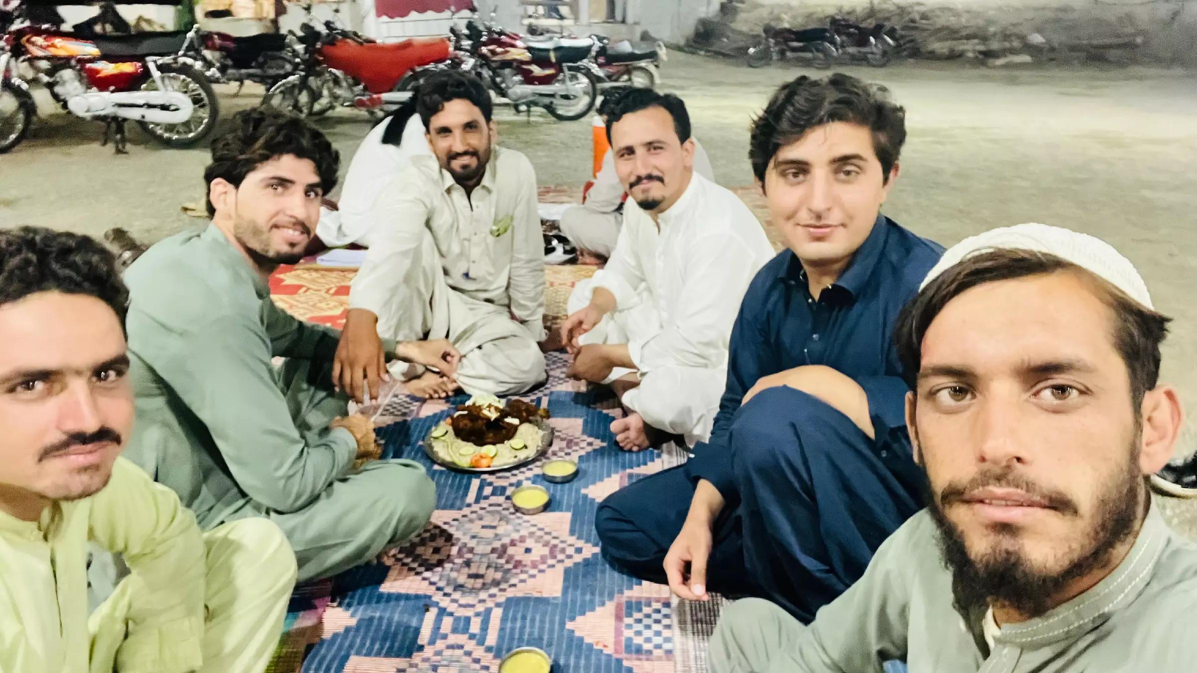 @عـــــــــــزیز اللـہ جـــــان