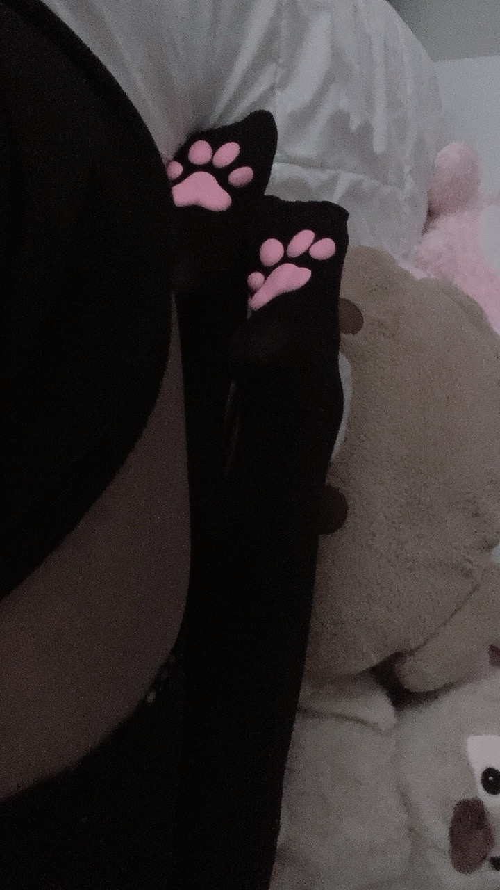 @Luvkitty
