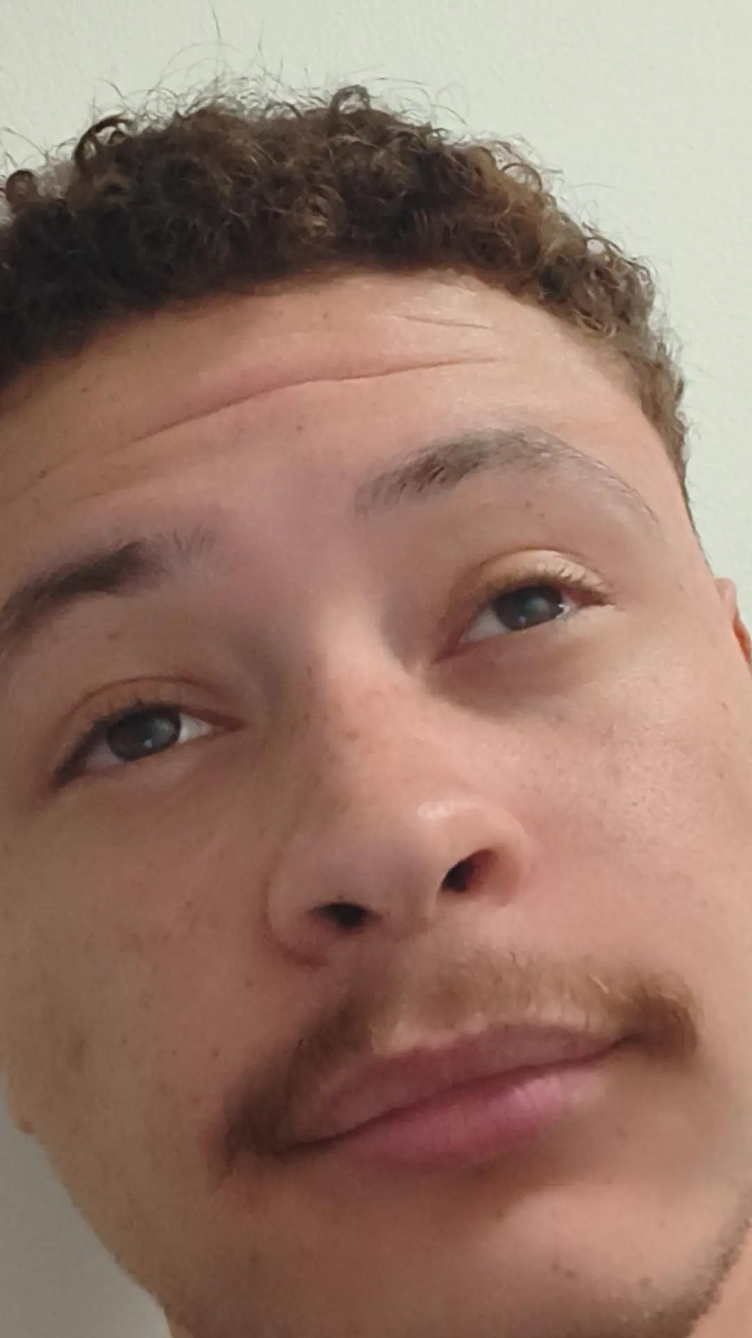 @ZMRand0_