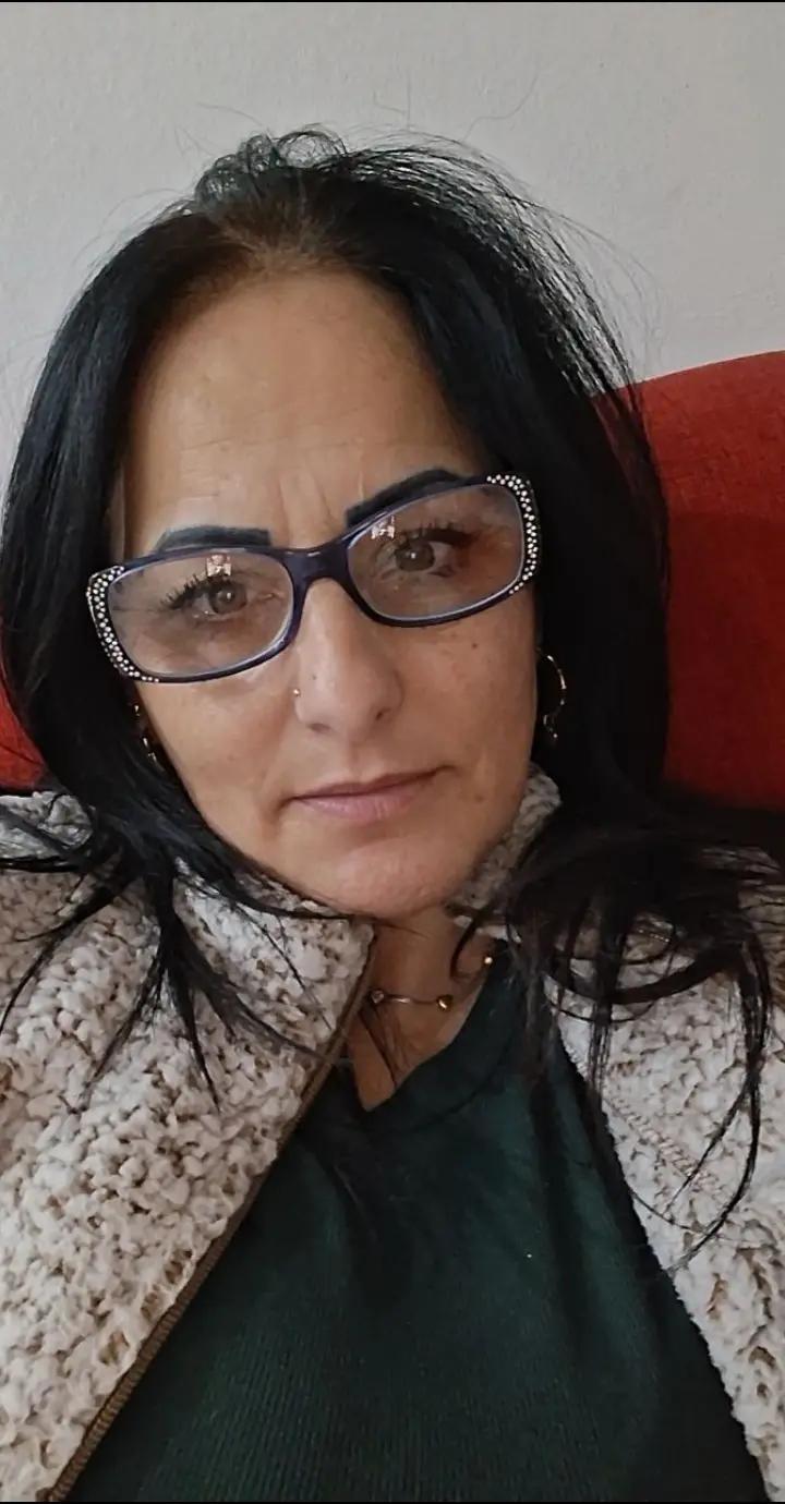 @claudiaflorian63