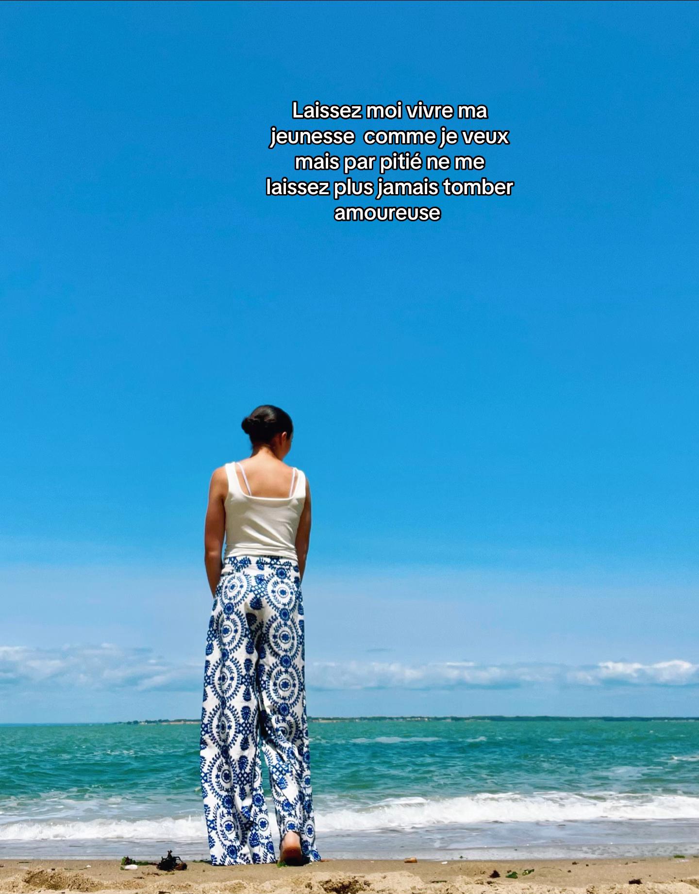 @Mae. ᥫ᭡