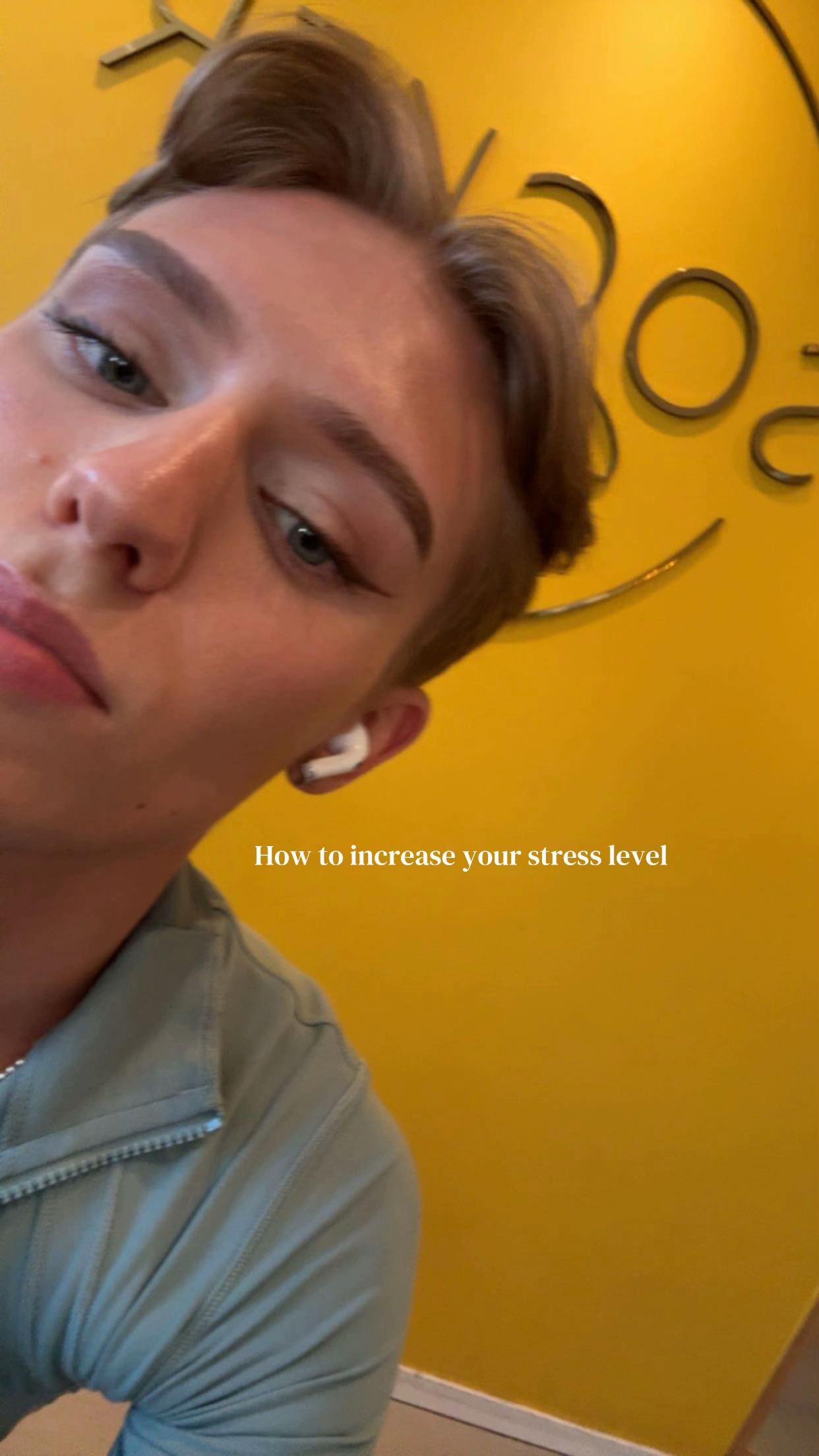 @Axelll