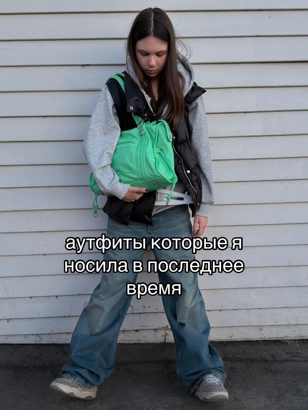 @DEAR_POLLY