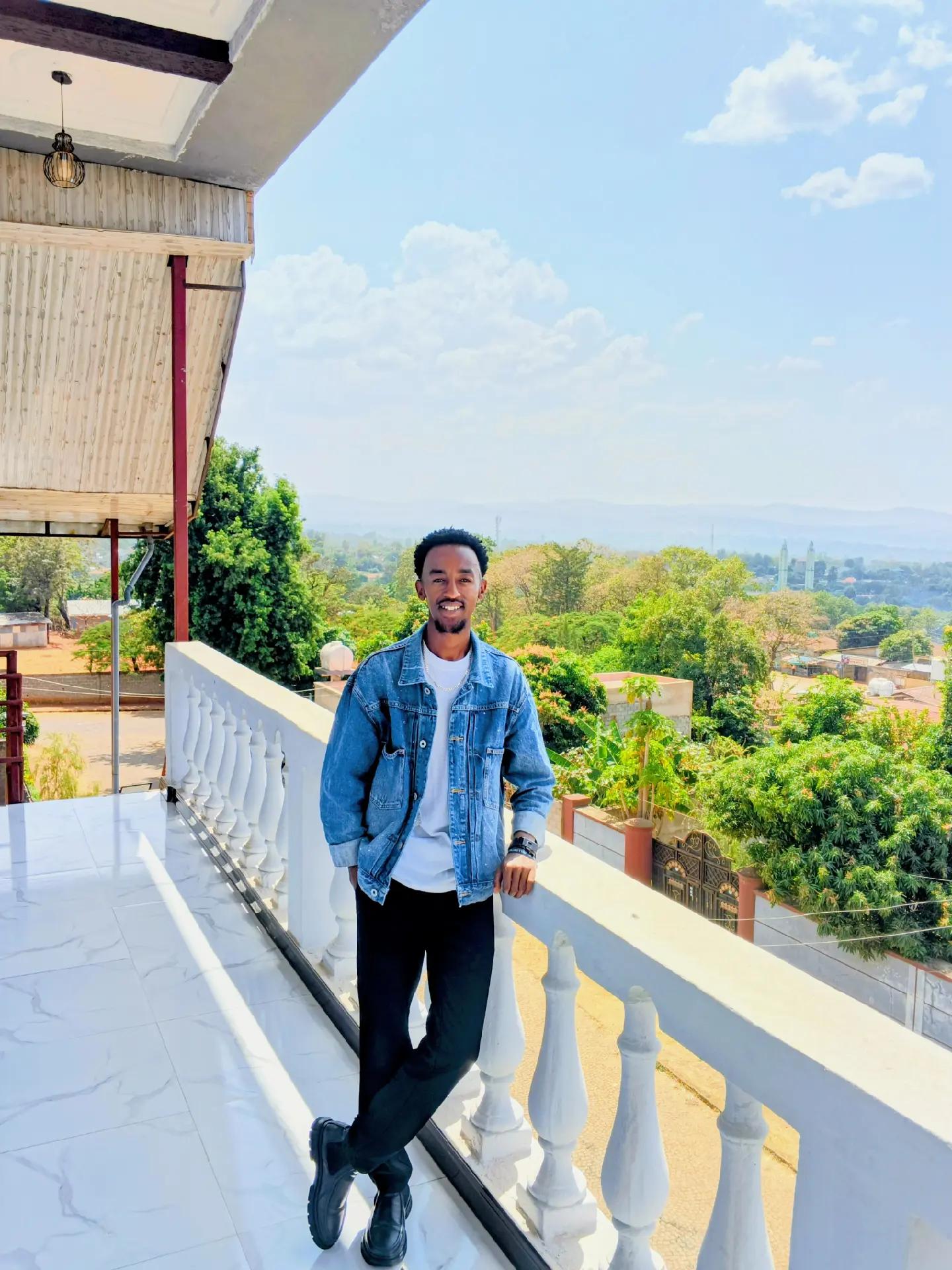 @አ-ሙ-ዬ✝️✝️