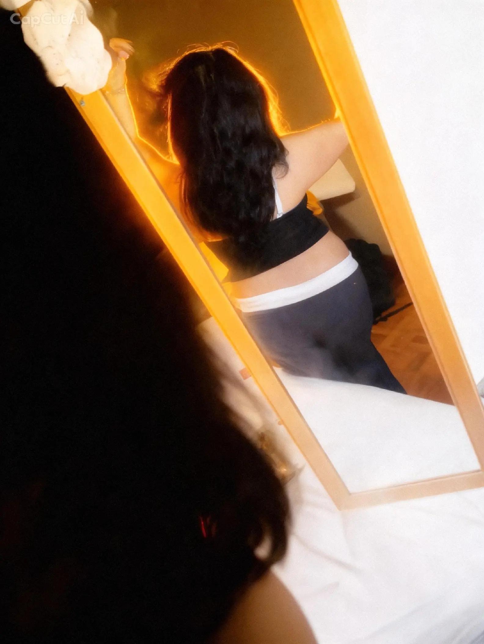 @leonela<3