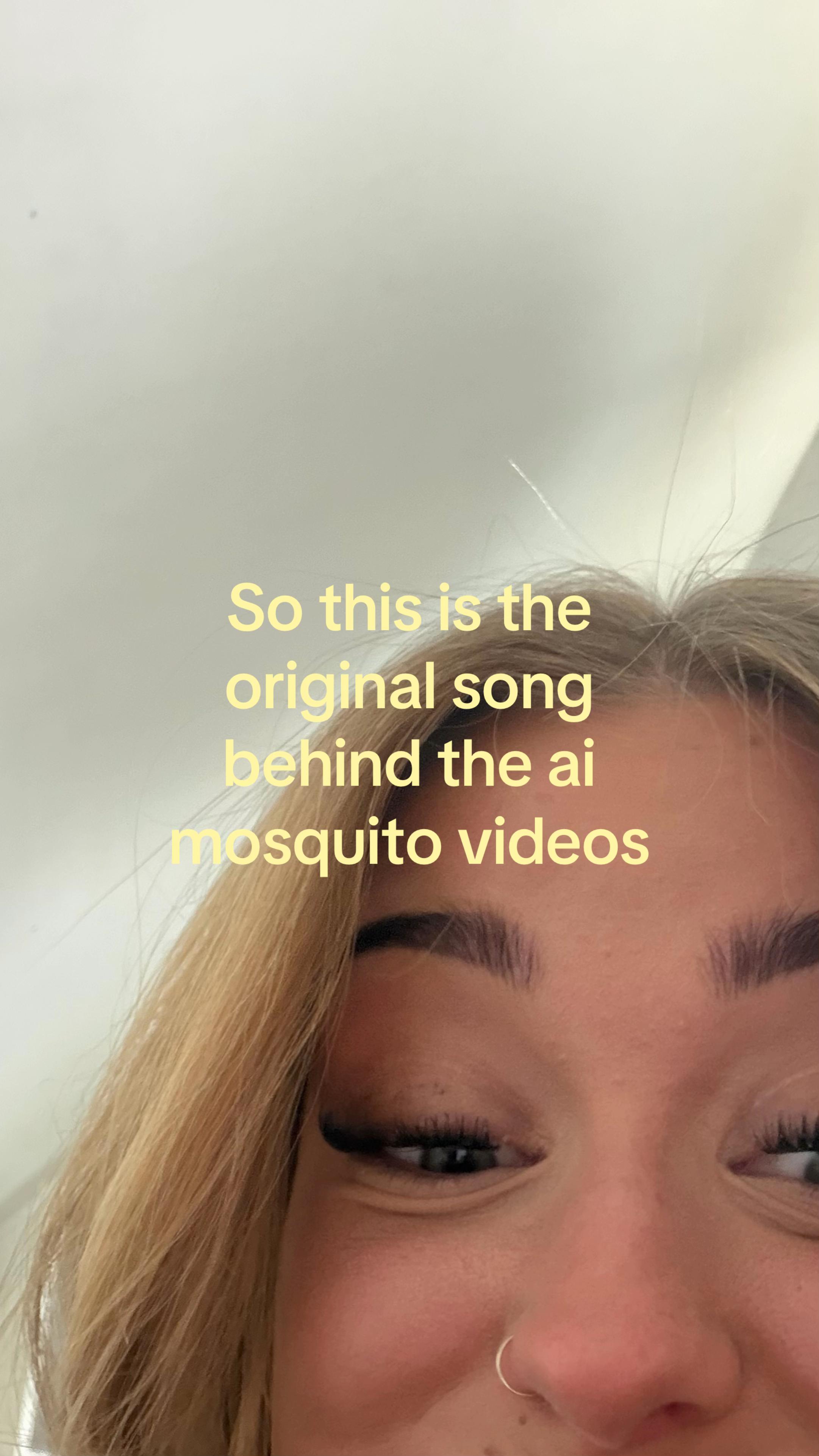 @⃟