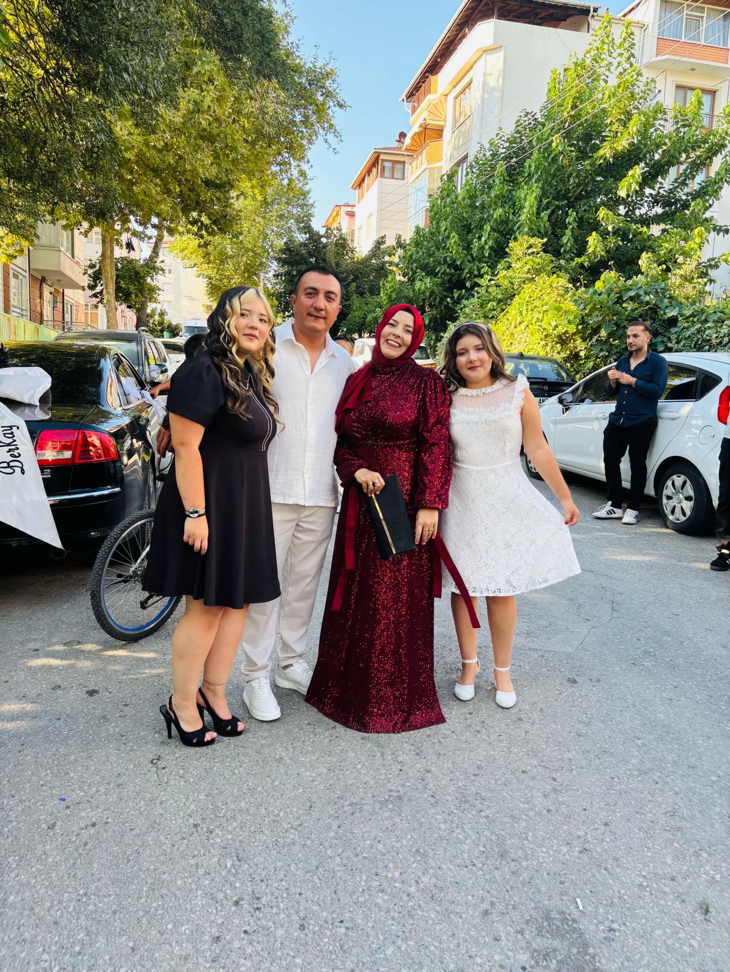 @Hacer T&uuml;men Karaoğlu