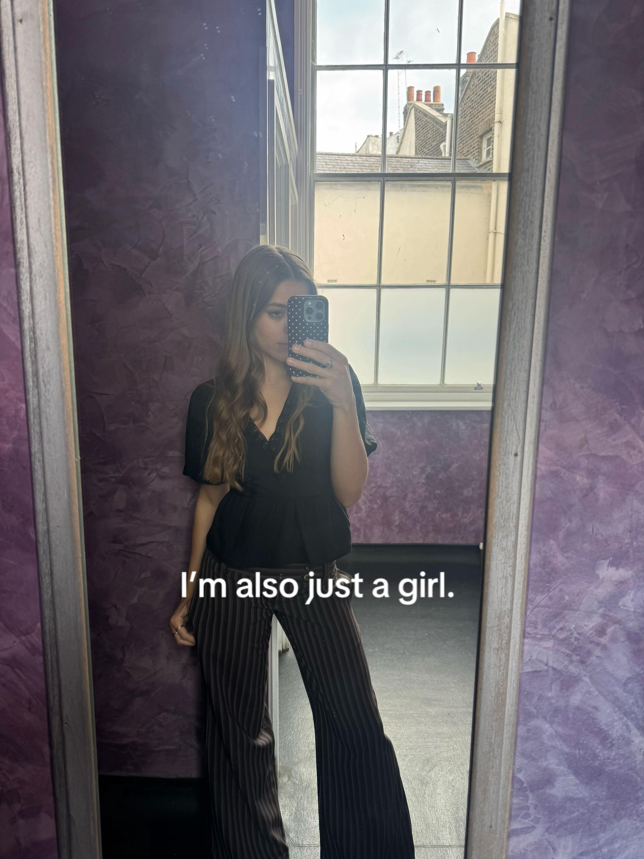 @Ellymarie
