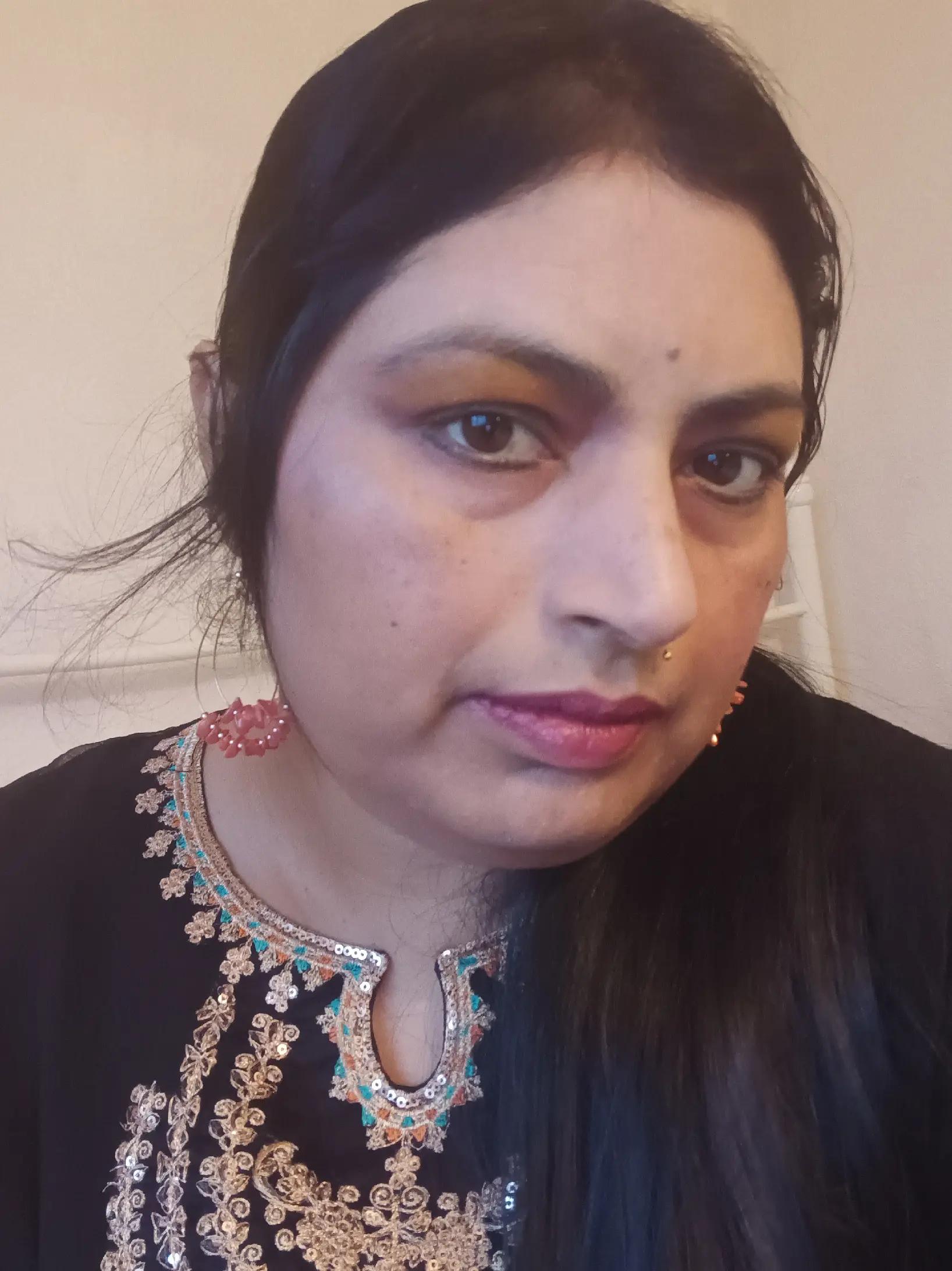 @Khalida Parveen