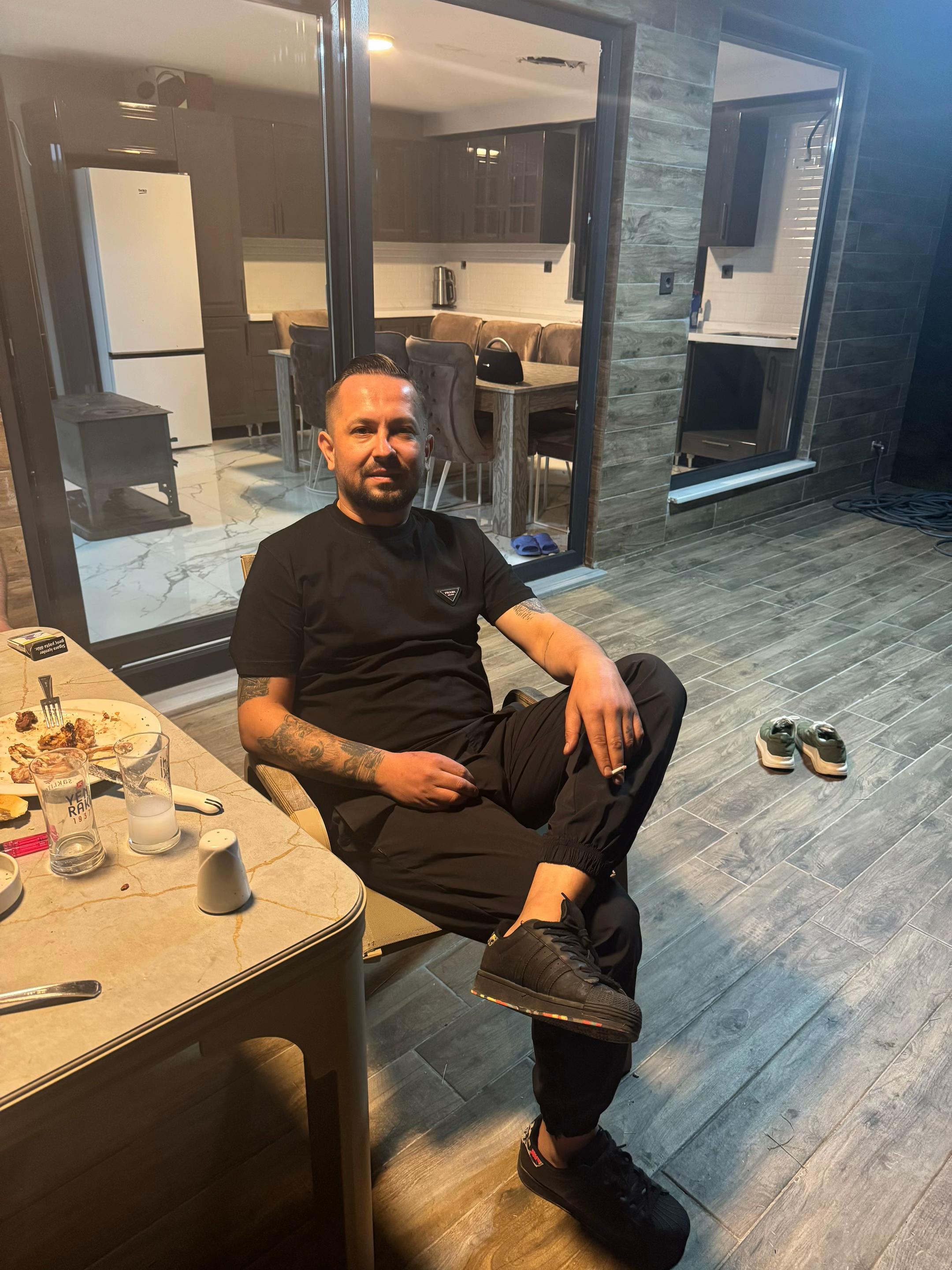 @Güray Şar🇹🇷🇦🇱🇳🇬🐊