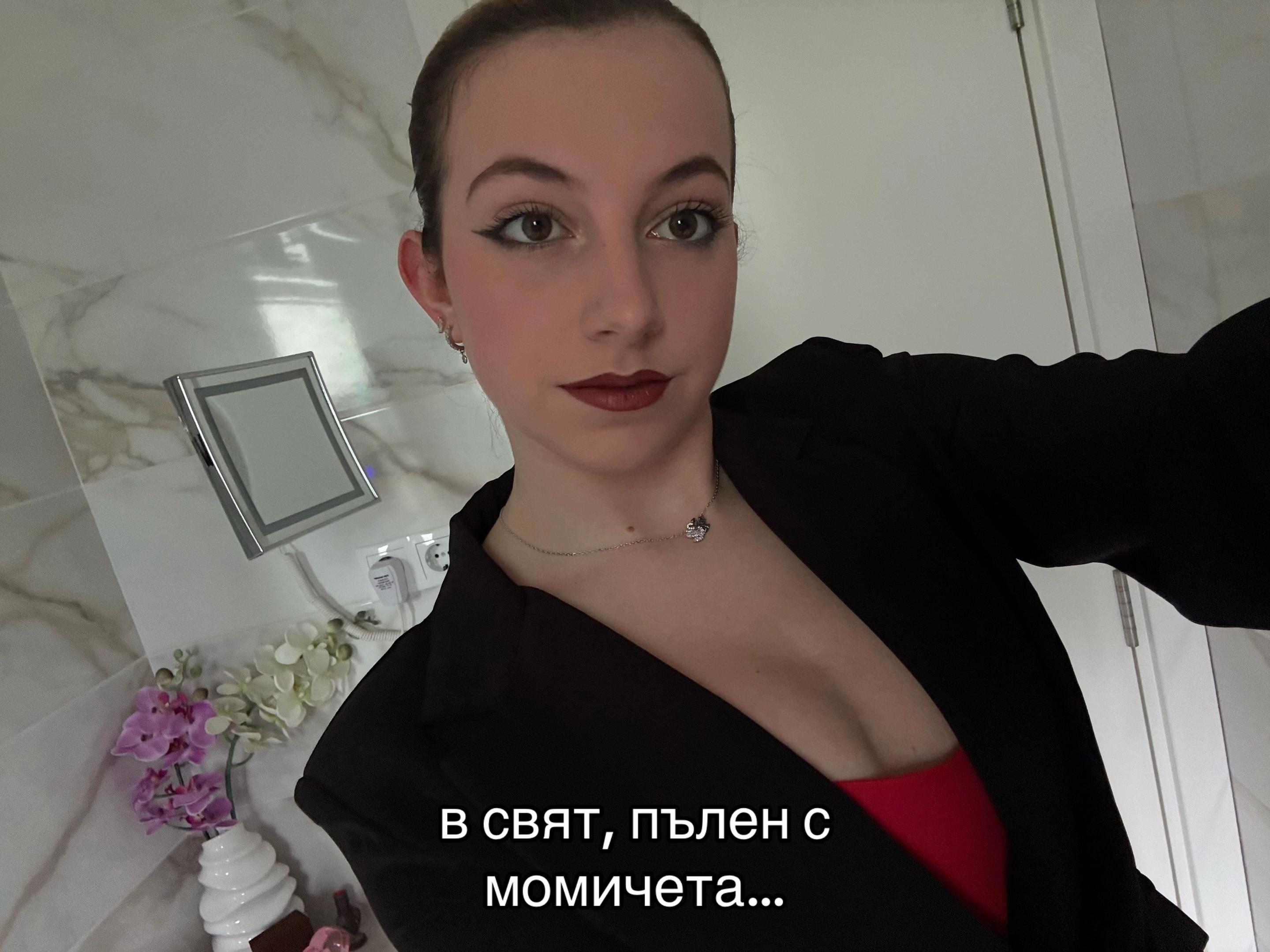 @𝒮𝒾𝓂𝑜𝓃𝒶
