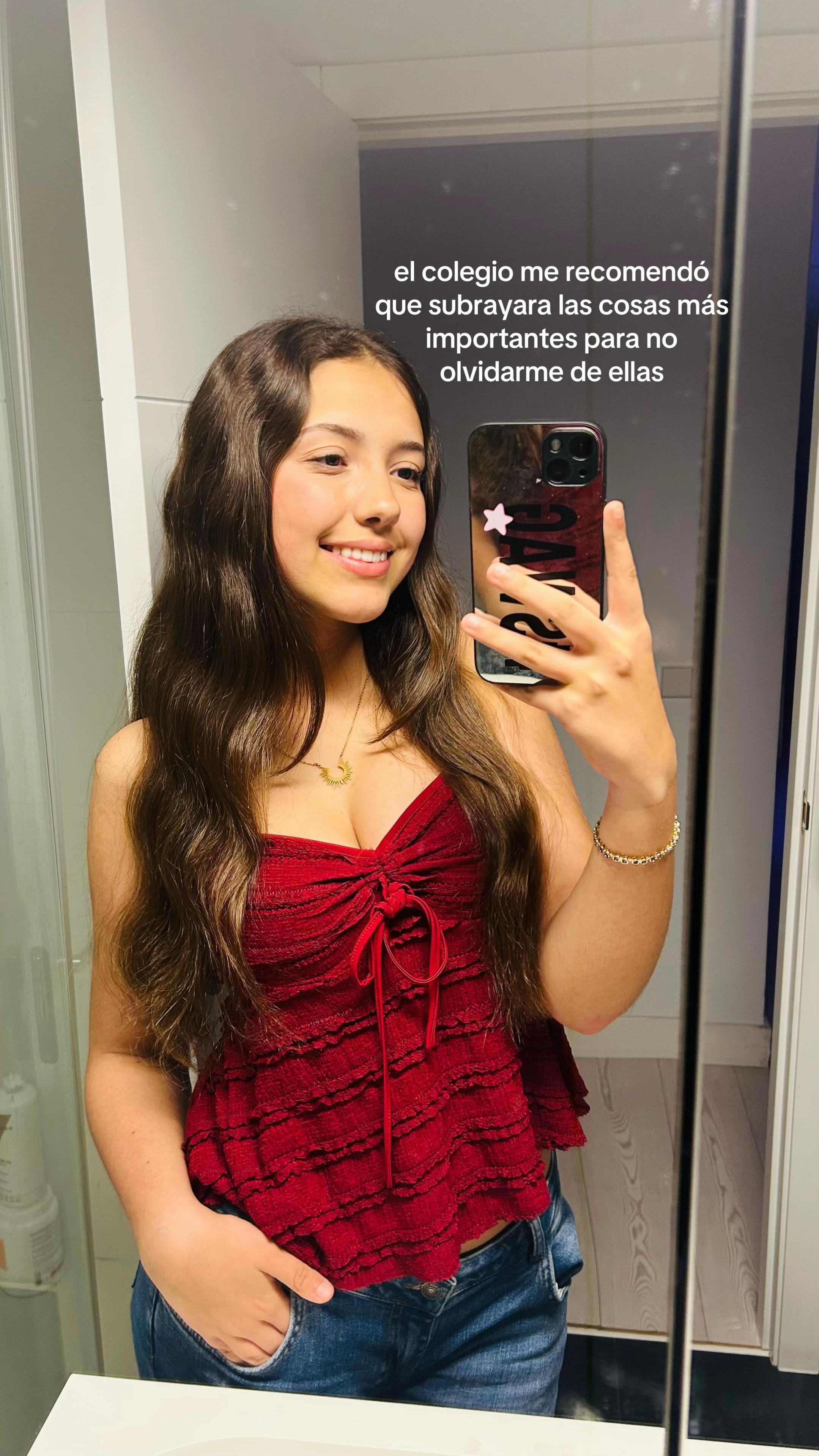 @𝐜𝐥𝐚𝐮𝐝𝐢𝐚 𝐡𝐞𝐫𝐫𝐚𝐧𝐳