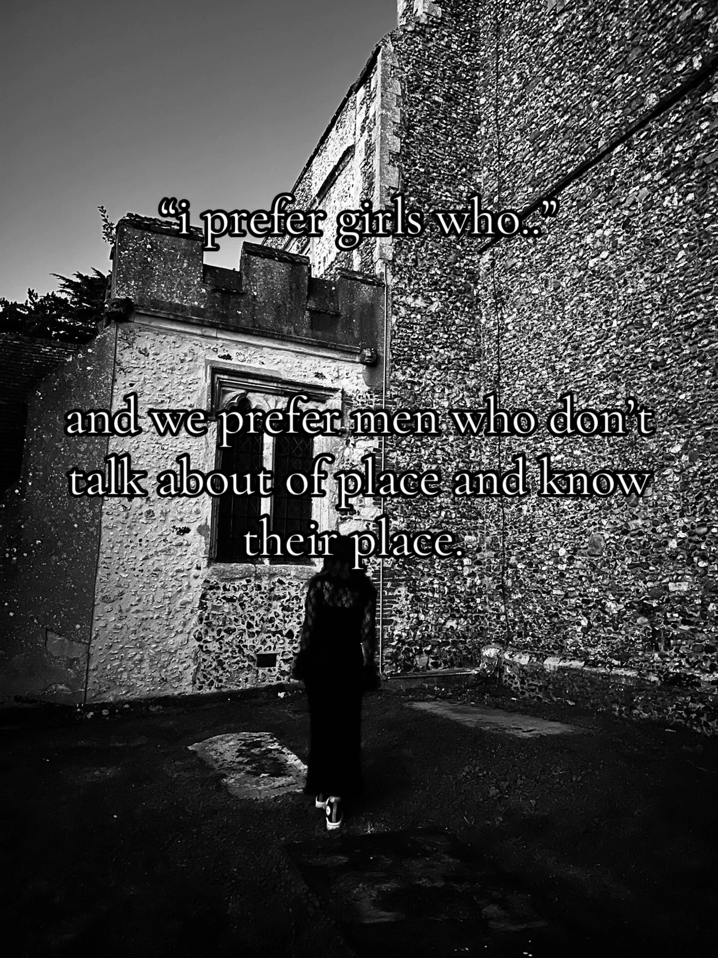 @𝔏𝔞𝔲𝔯𝔢𝔫𝔐𝔦𝔠𝔥𝔢𝔩𝔩𝔢🦇