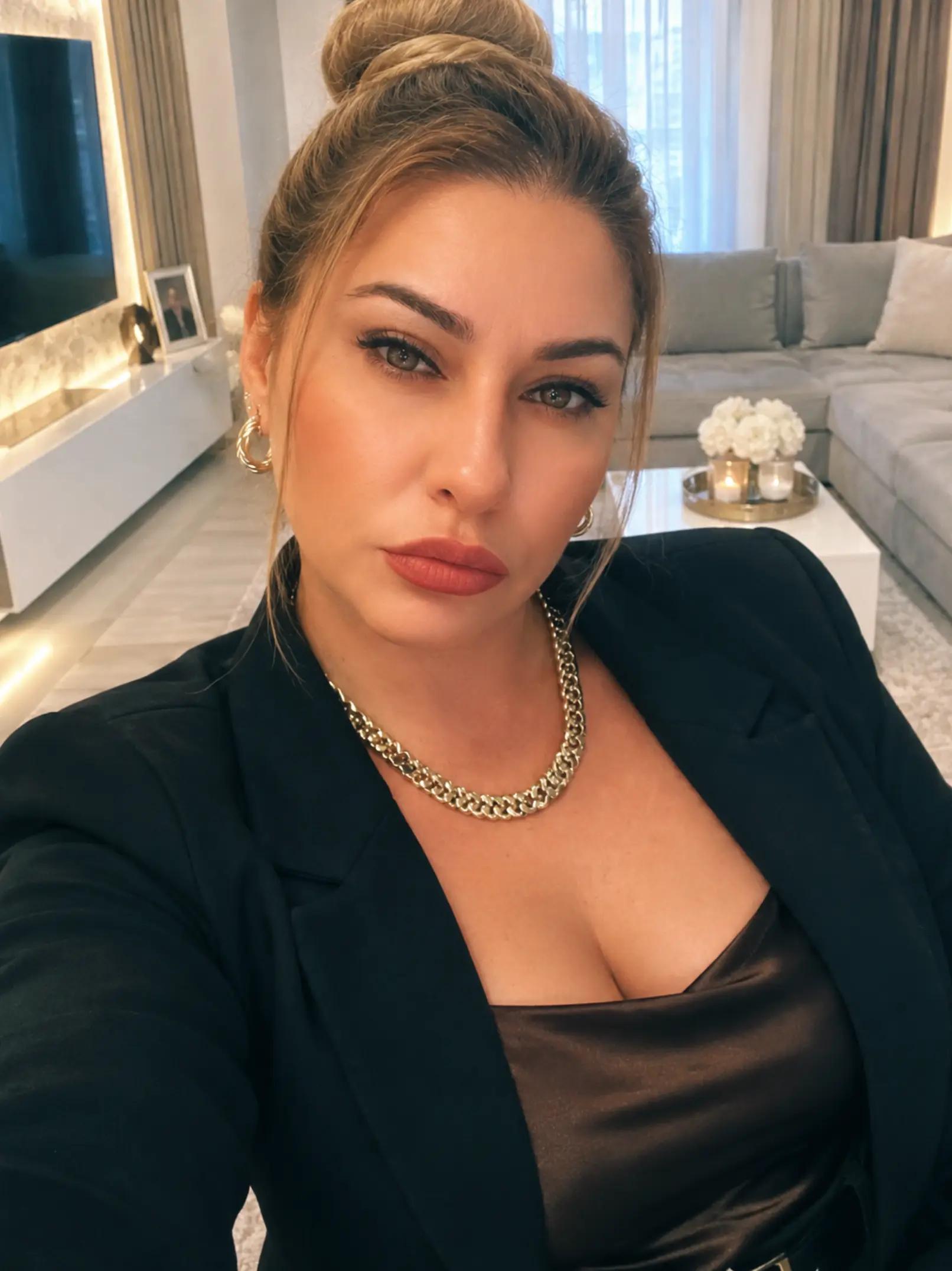 @marielasadkaeva3♥️♥️♥️