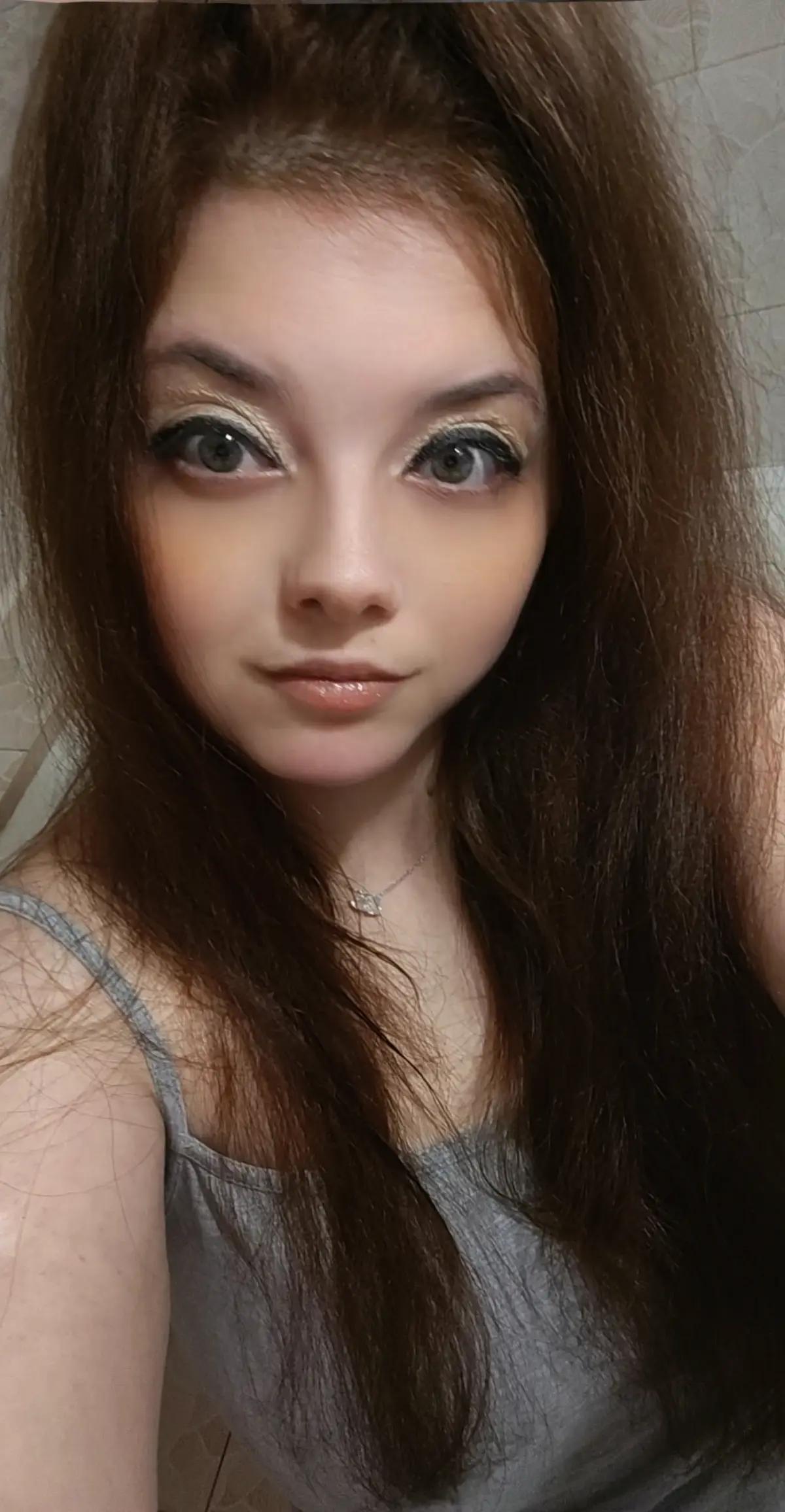 @💙♐Larisa-Mihaela♐💙