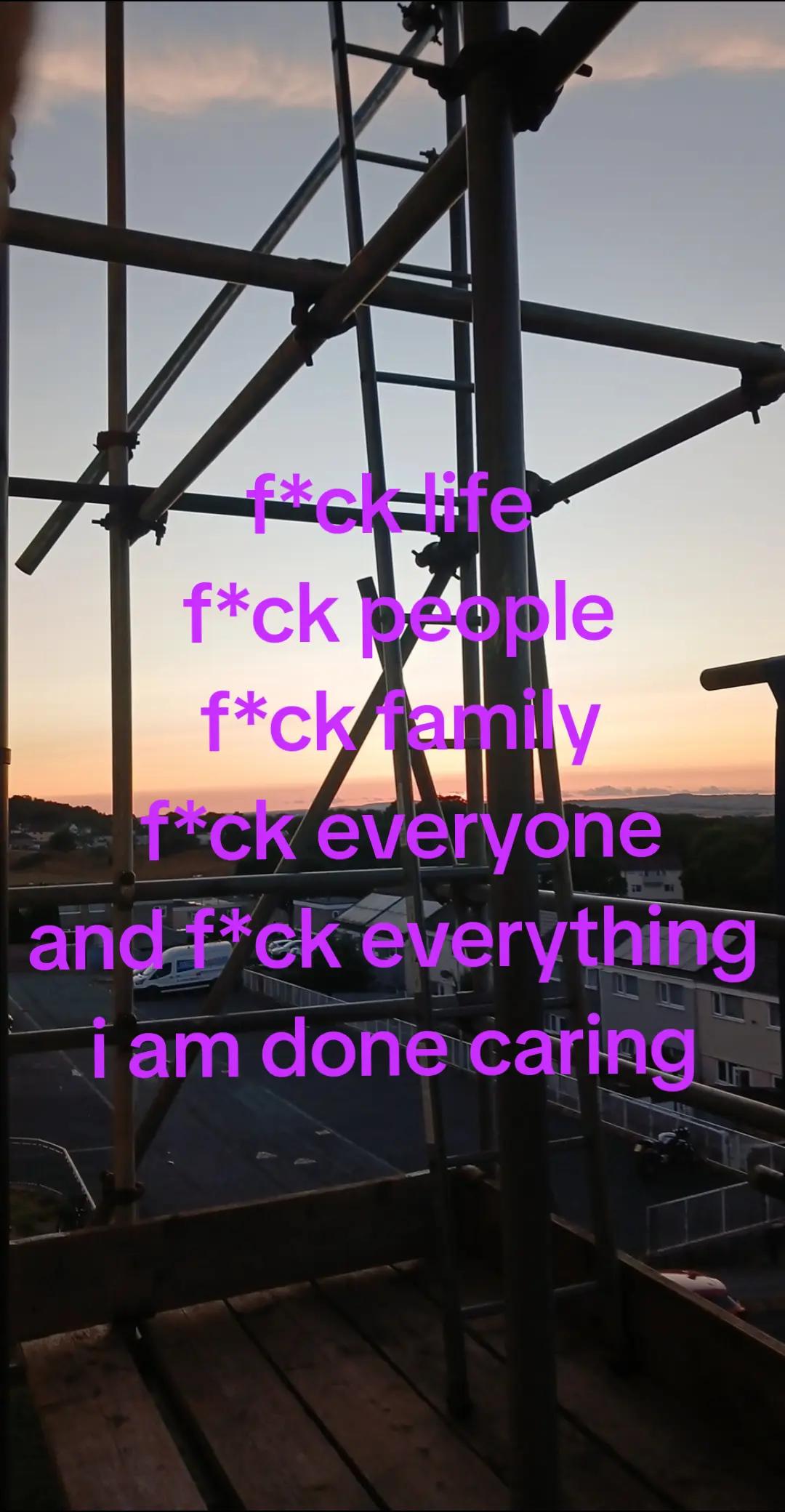 @ellietucker13