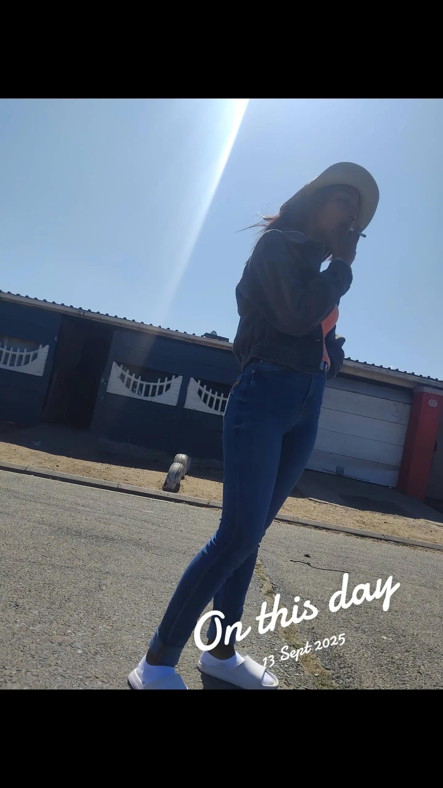 @Nainastubborn 🤭🤪🤞