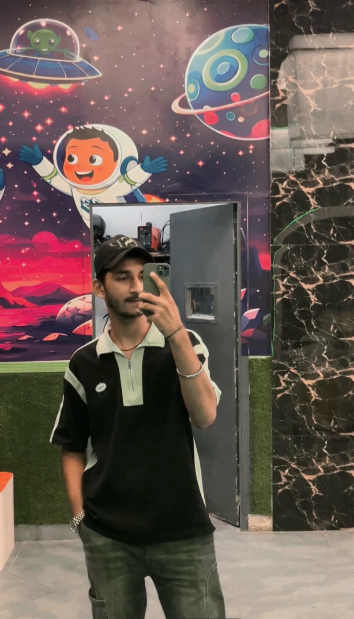 @⁴⁴بادشاہ🚩