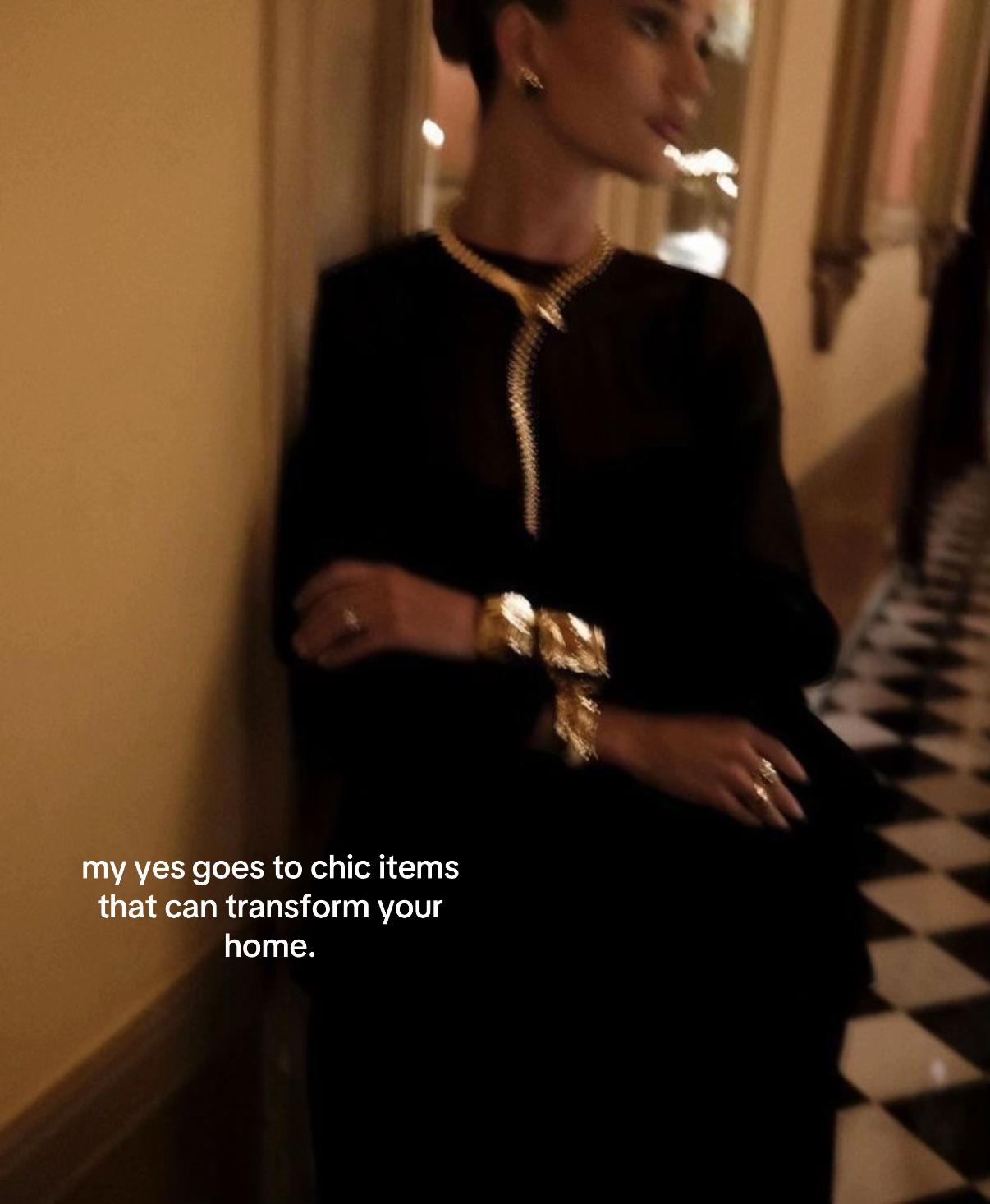 @🖤