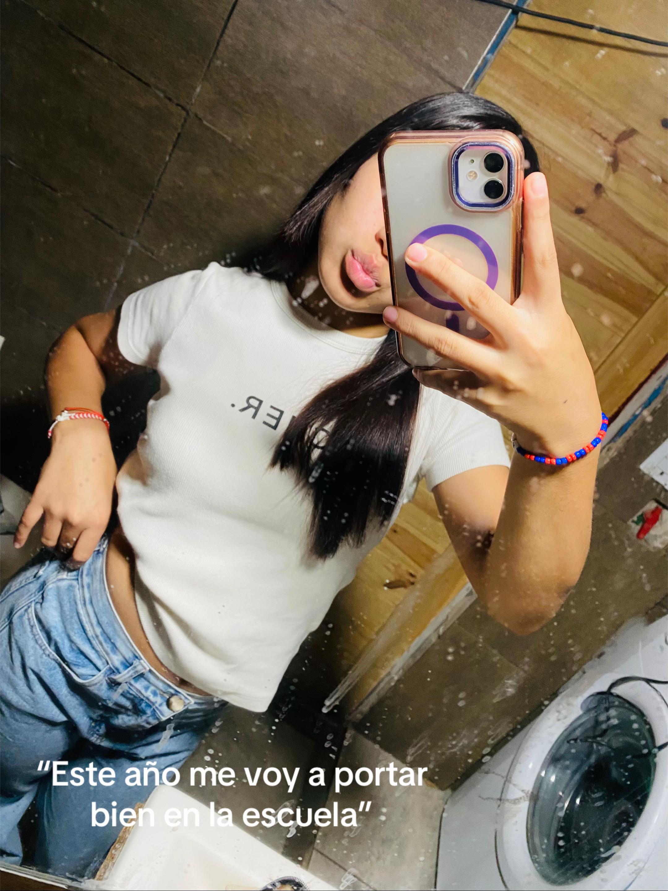 @🍀😉