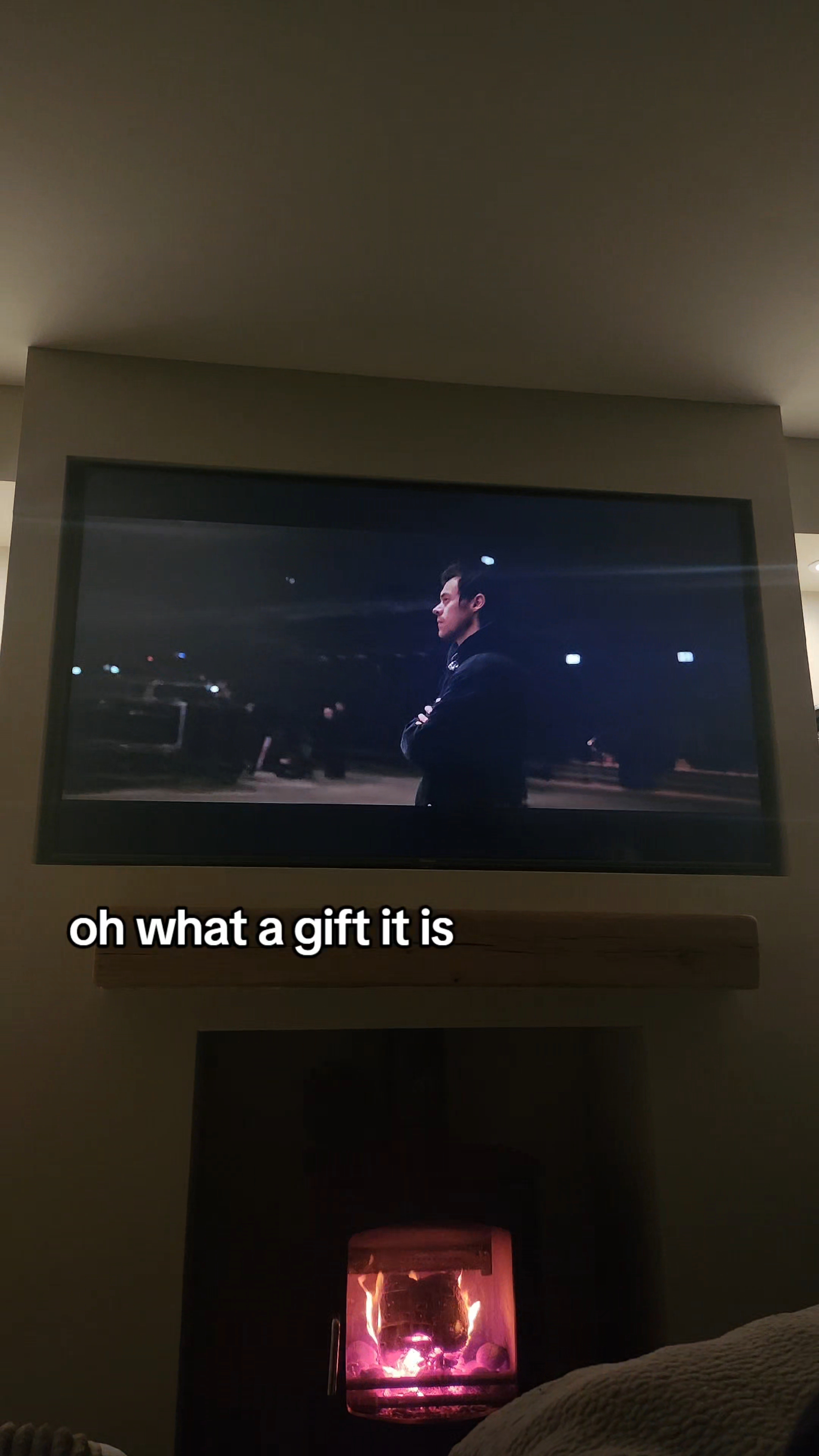 @ellie 卌