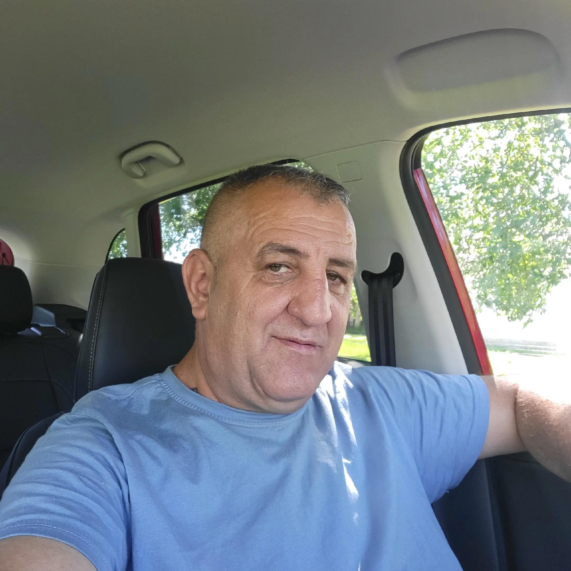 @_Constantin_Titi_