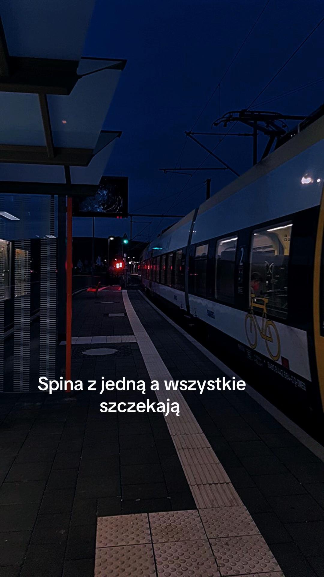 @Wszytsko i nic