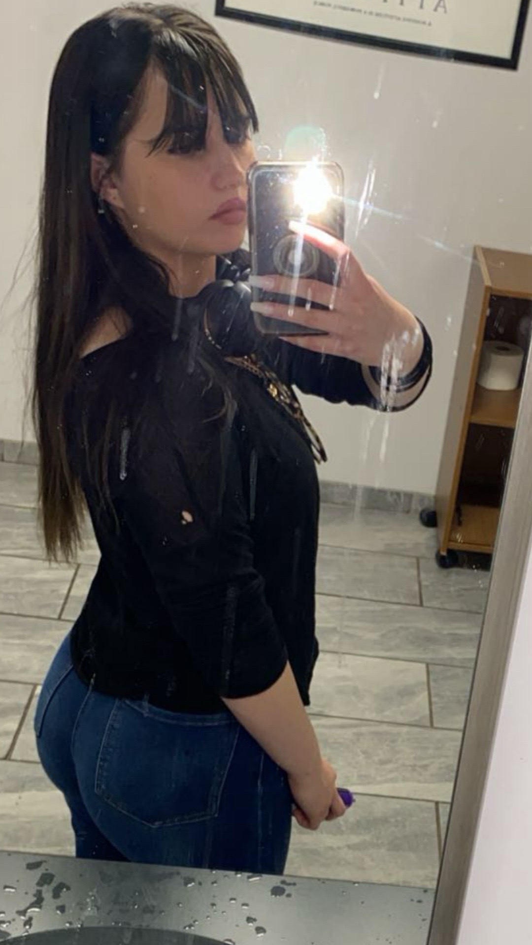 @emla2324